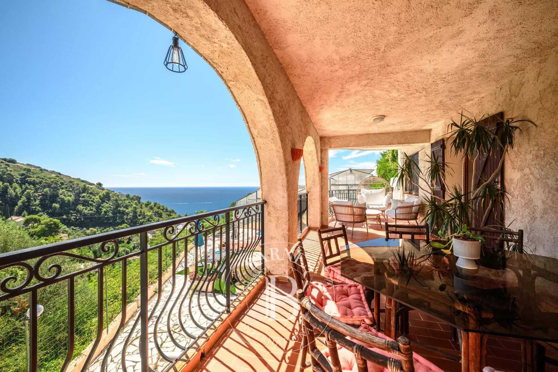 Èze  - Appartement 4 Pièces 3 Chambres