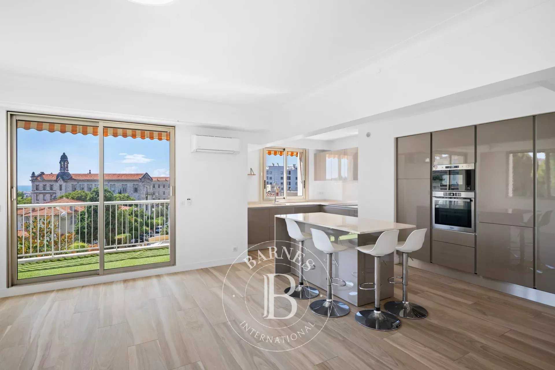 Nice  - Appartement 4 Pièces