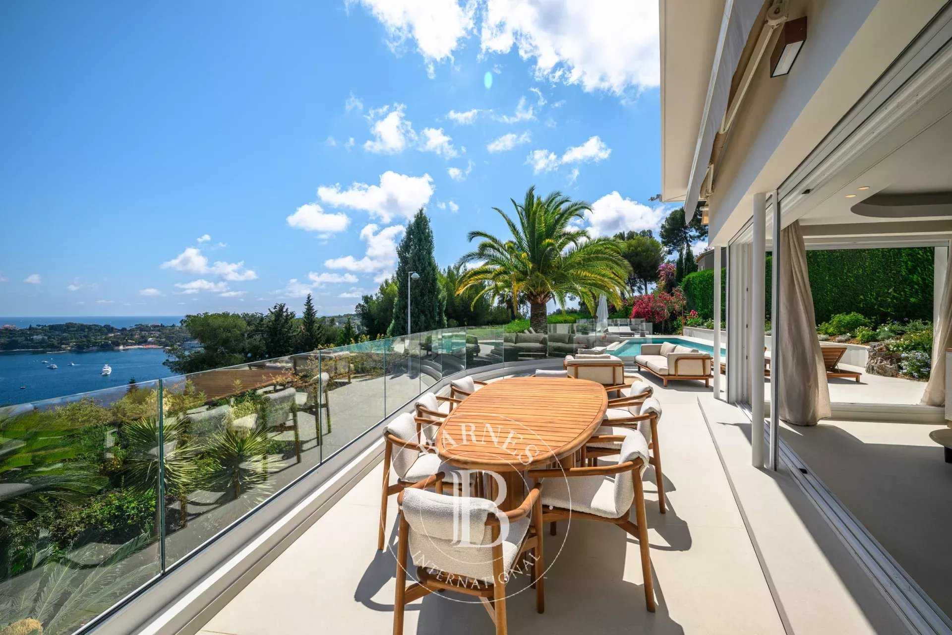 Nice  - Villa 5 Pièces 4 Chambres