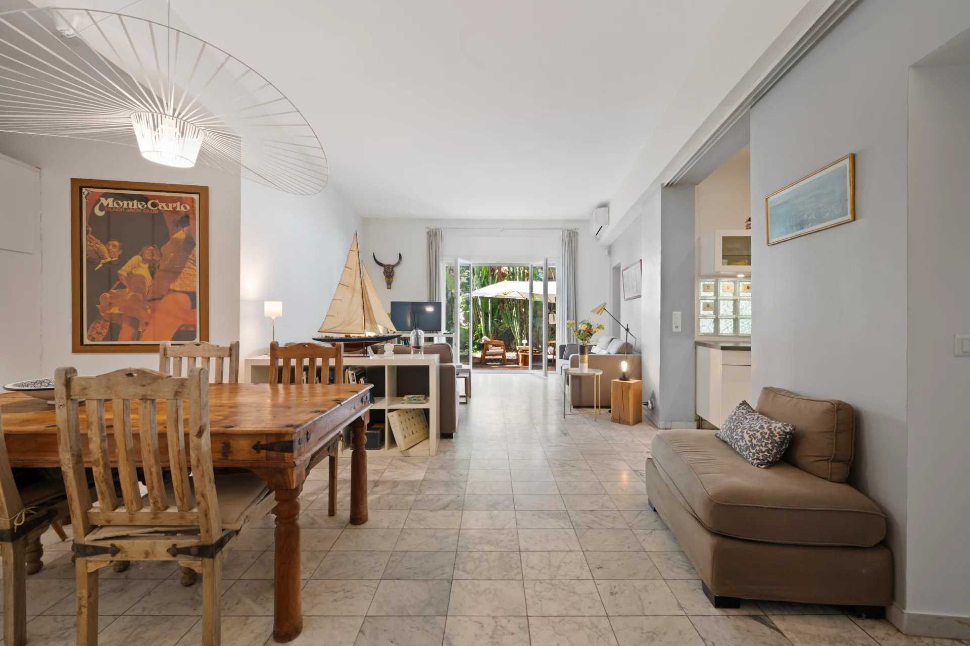 Nice  - Appartement 3 Pi&egrave;ces 2 Chambres