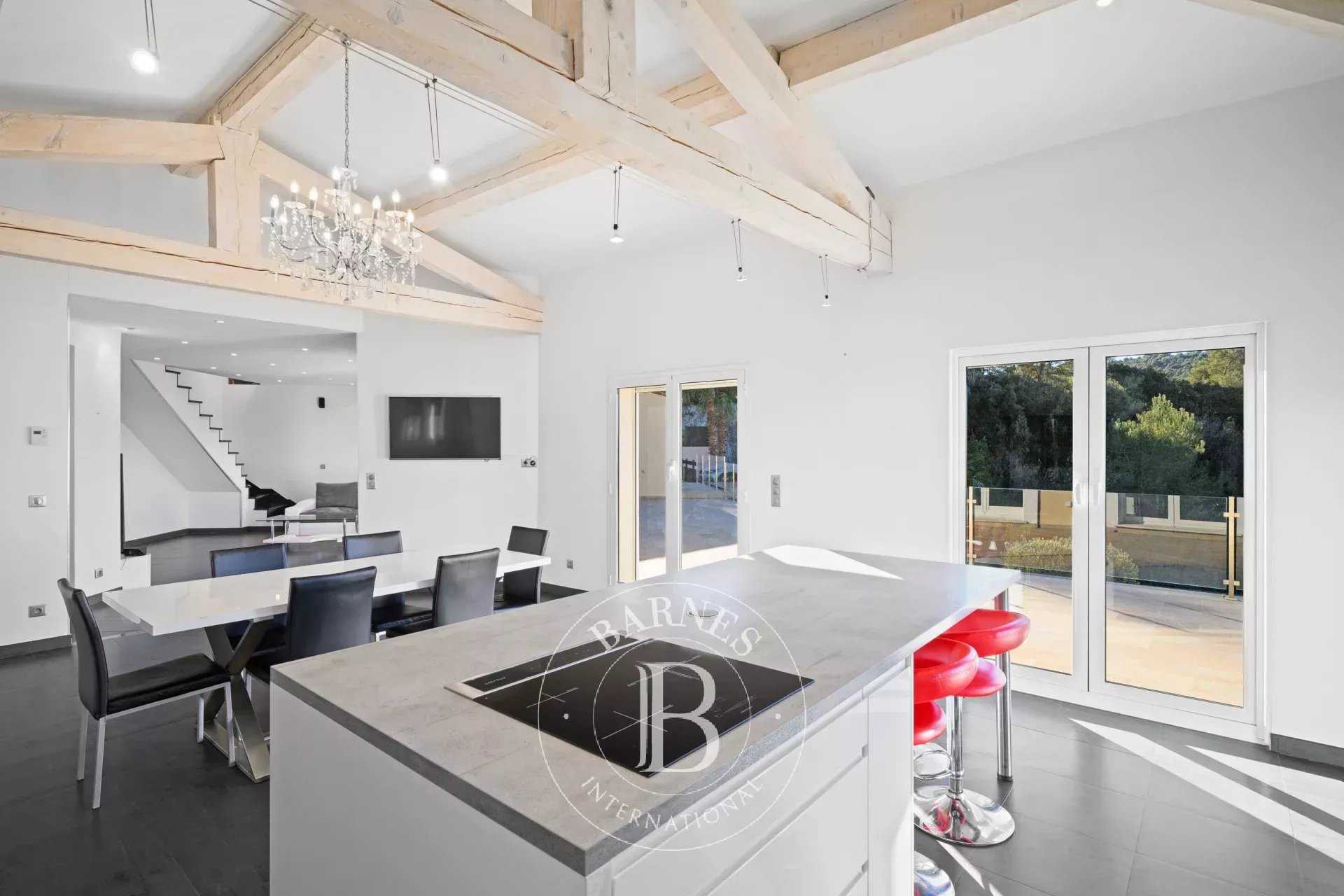 Èze  - Villa 6 Pièces 4 Chambres