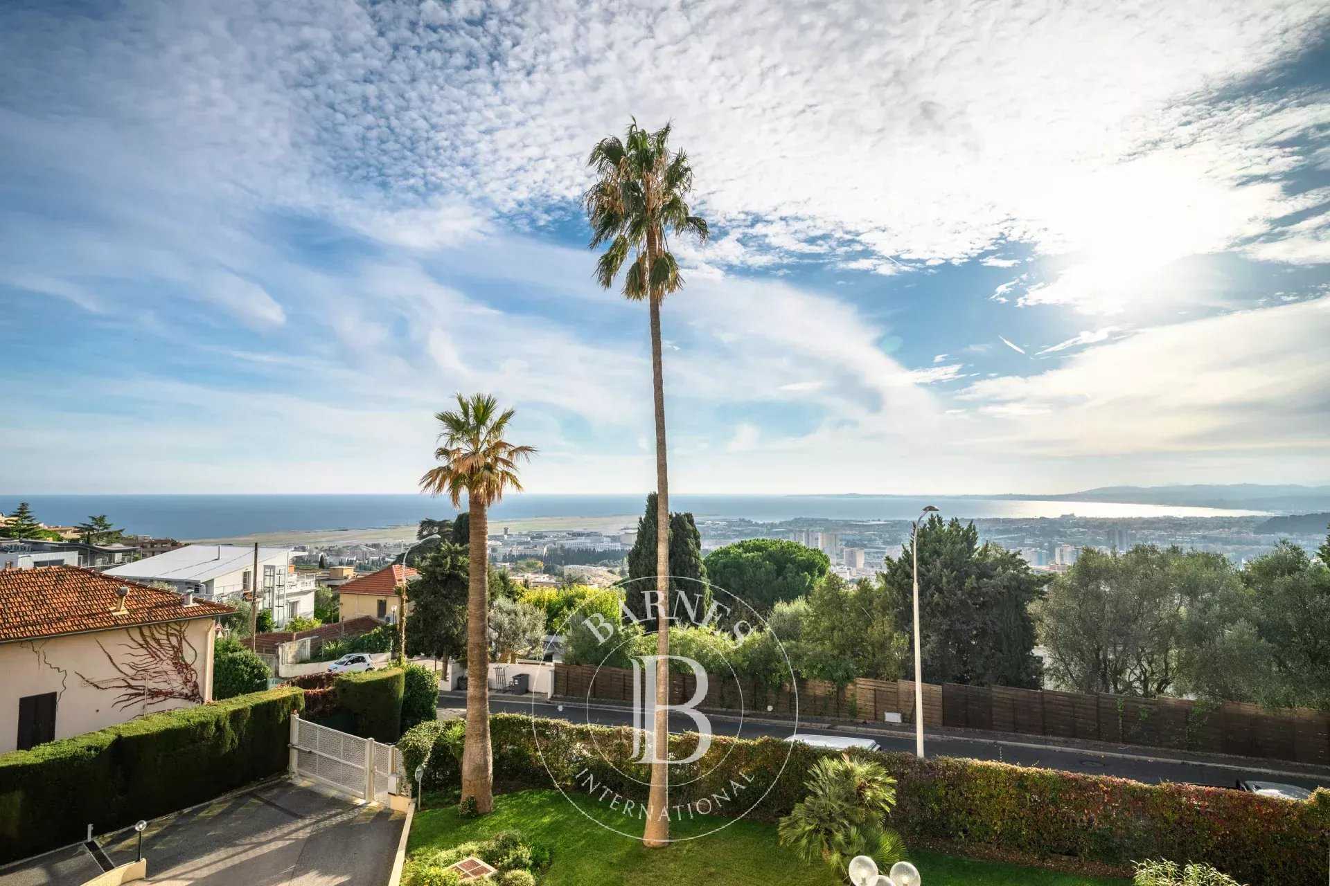 Nice  - Appartement 3 Pièces 2 Chambres