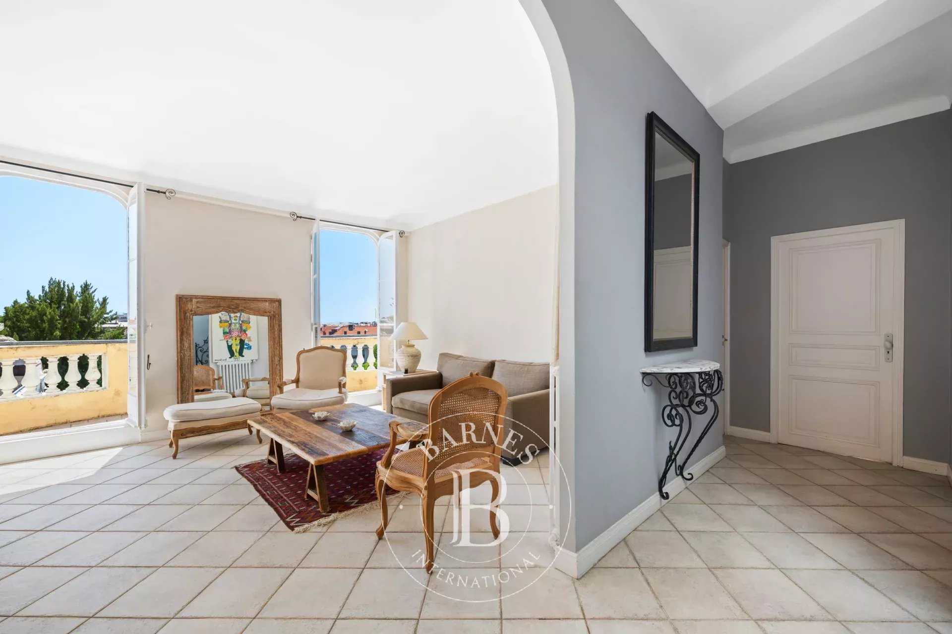 Nice  - Appartement 5 Pièces 3 Chambres