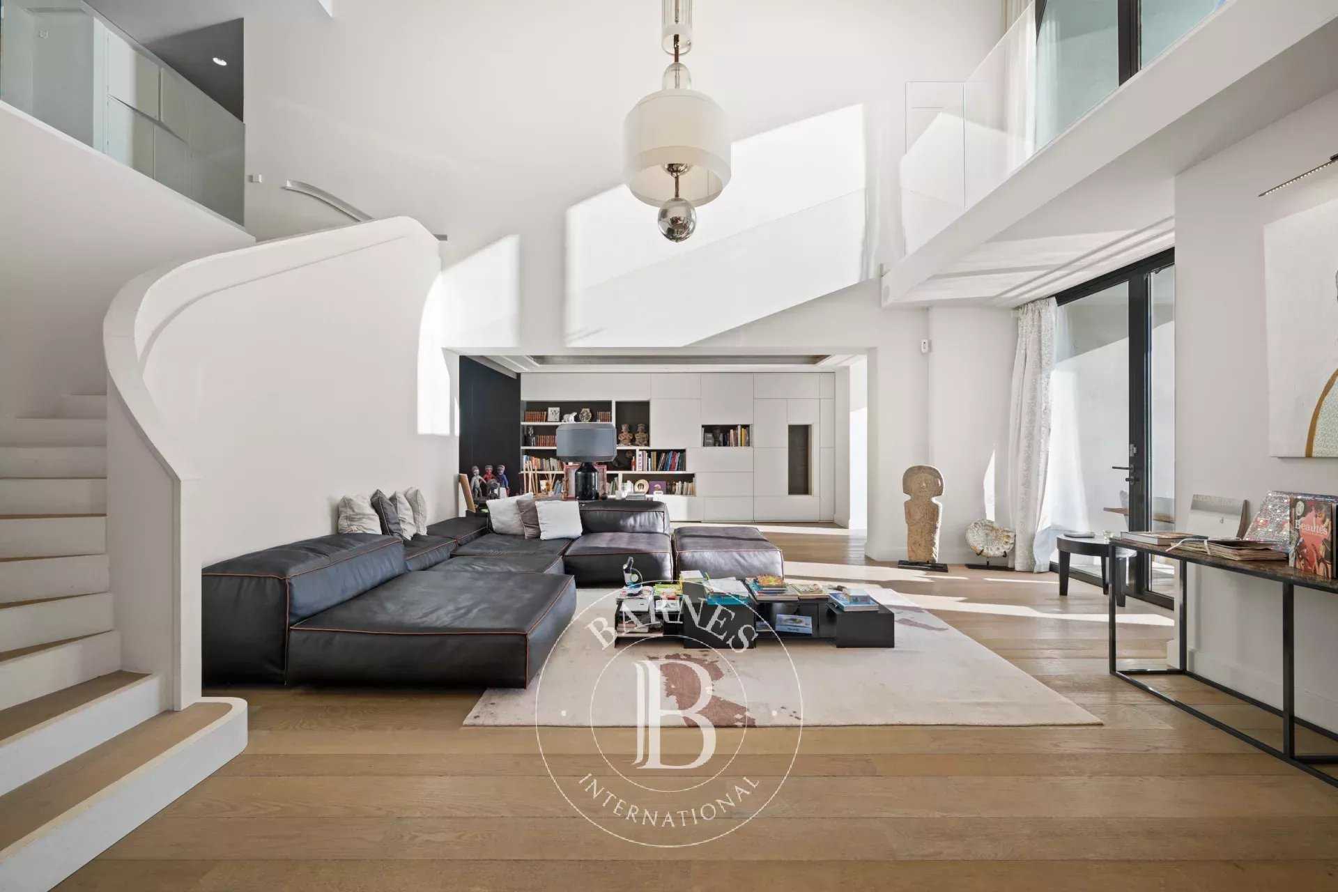 Nice  - Appartement villa 8 Pièces