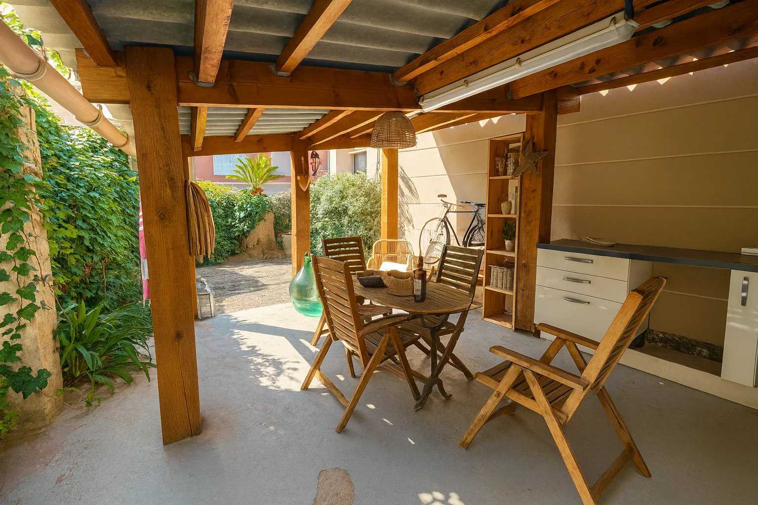 Saint-Jean-Cap-Ferrat  - Appartement 3 Pi&egrave;ces 2 Chambres