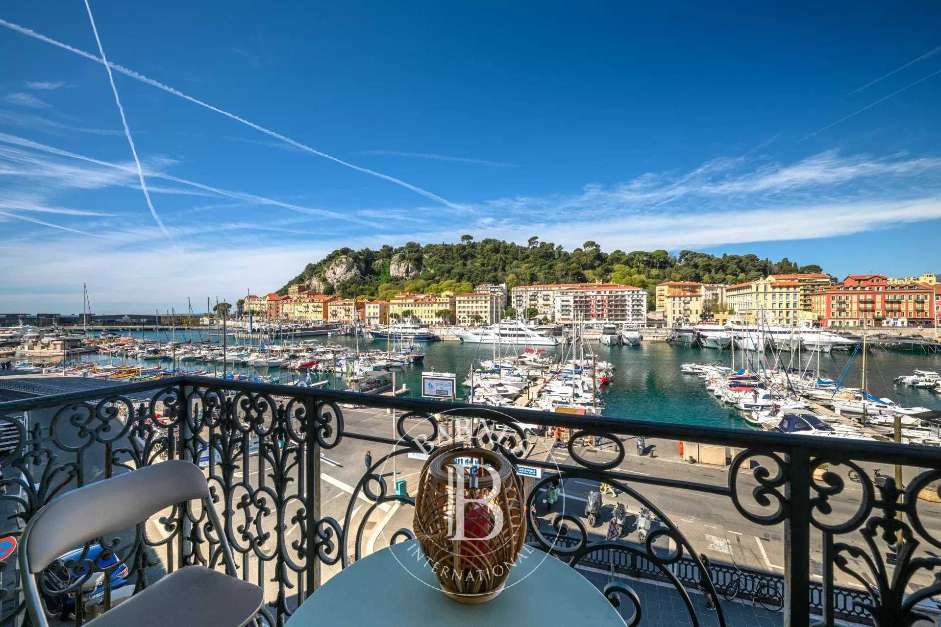 Nice  - Appartement 3 Pi&egrave;ces