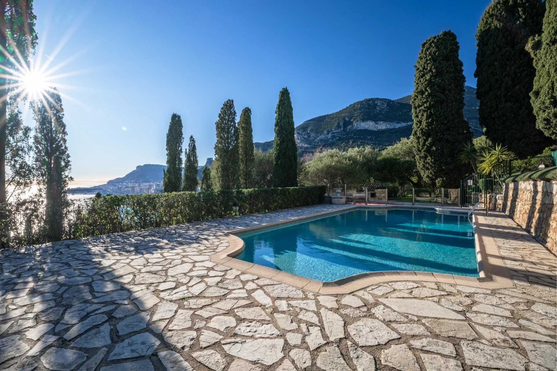 Appartement Roquebrune-Cap-Martin  -  ref 85834234 (picture 1)
