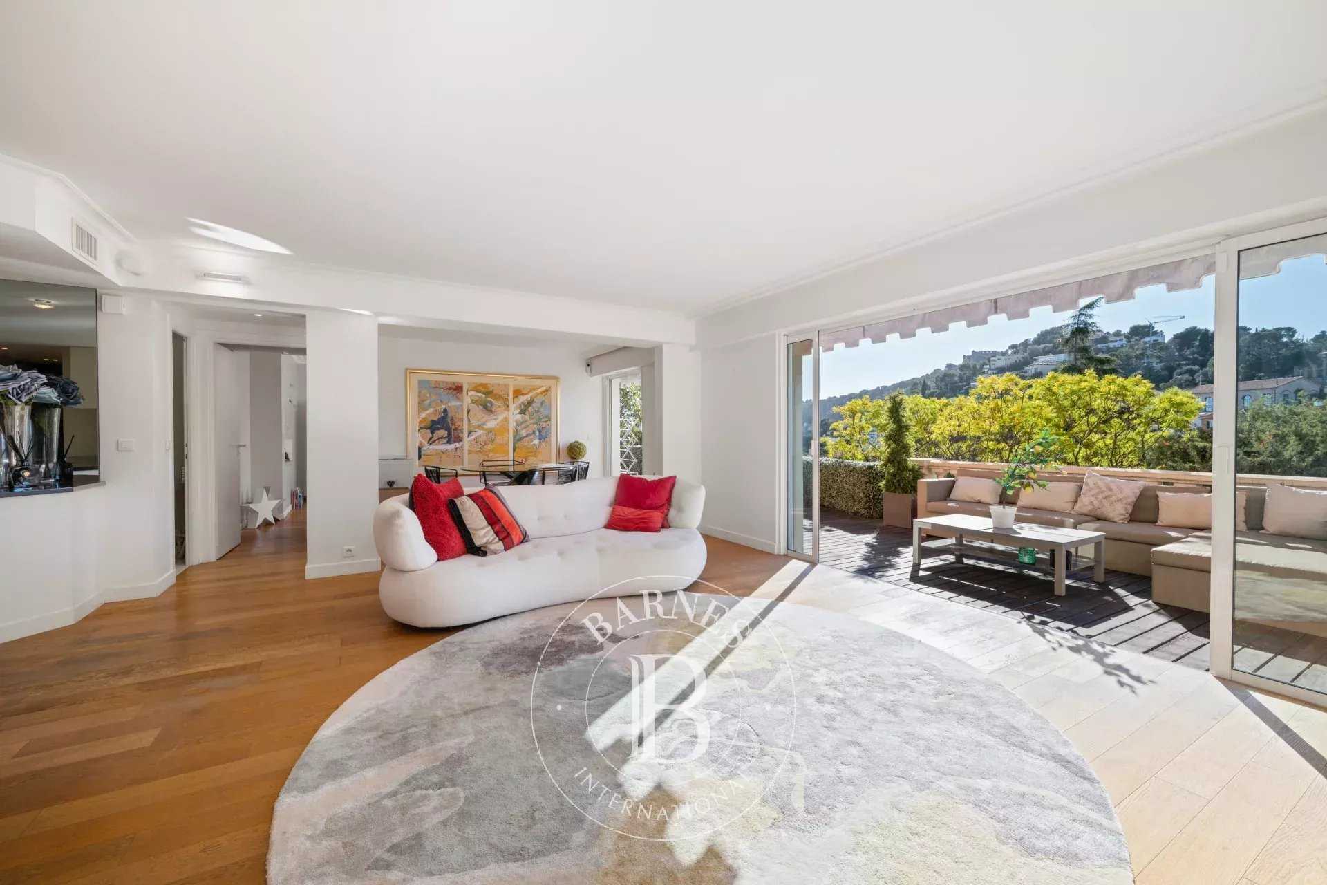 Villefranche-sur-Mer  - Apartment 2 Bedrooms