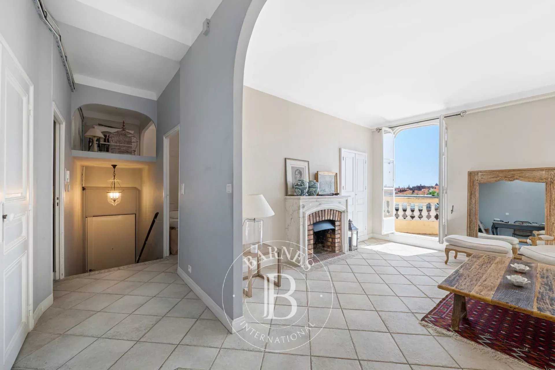 Nice  - Appartement 5 Pièces 3 Chambres
