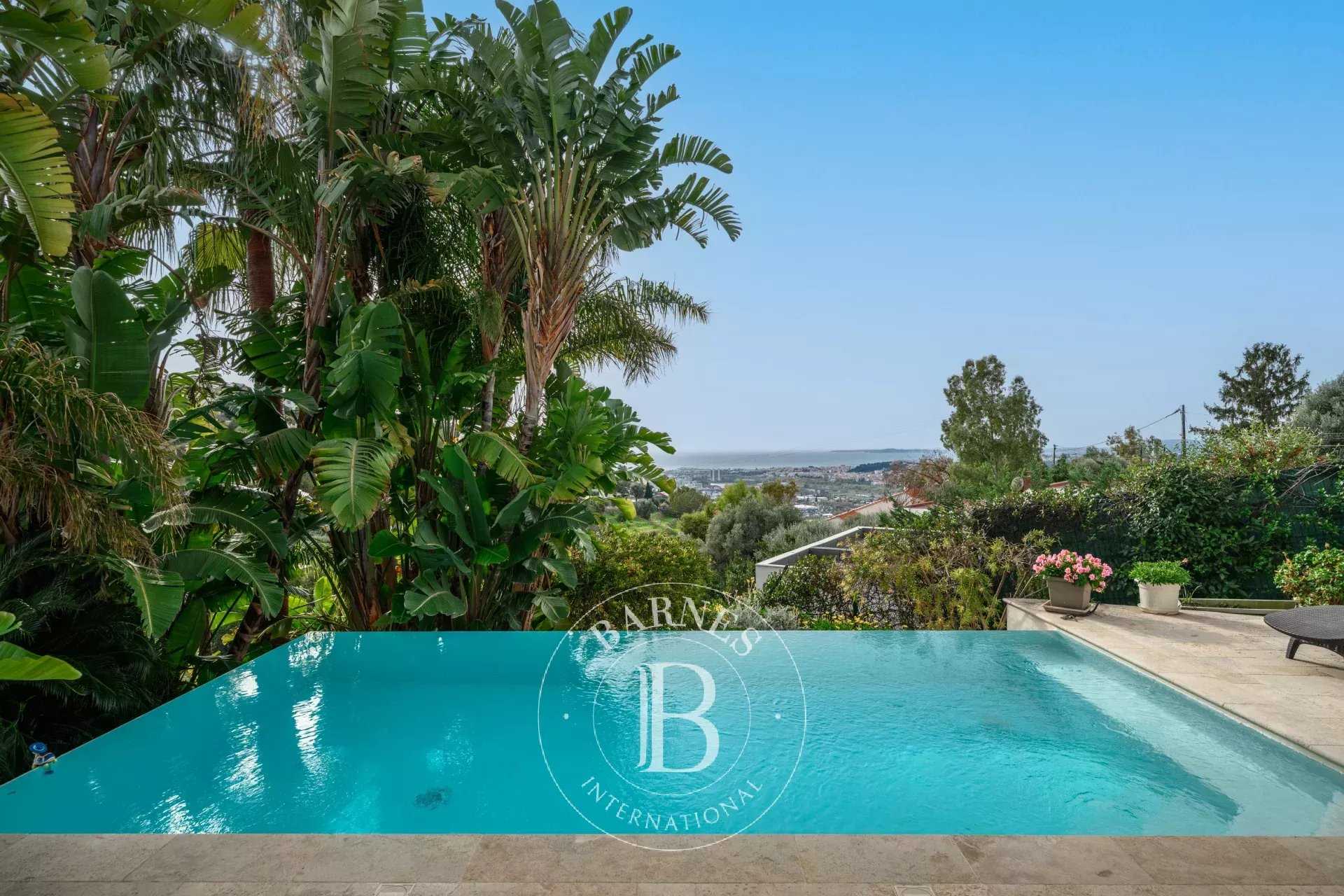 Villa Nice 06200  -  ref 86447068 (picture 3)