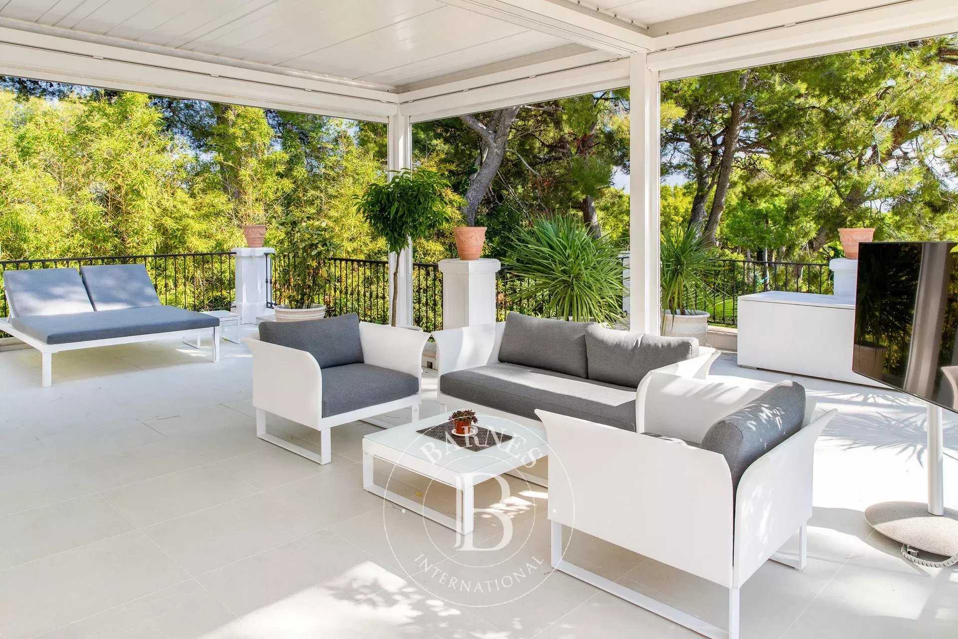 Villa Saint-Jean-Cap-Ferrat  -  ref 8067253 (picture 2)