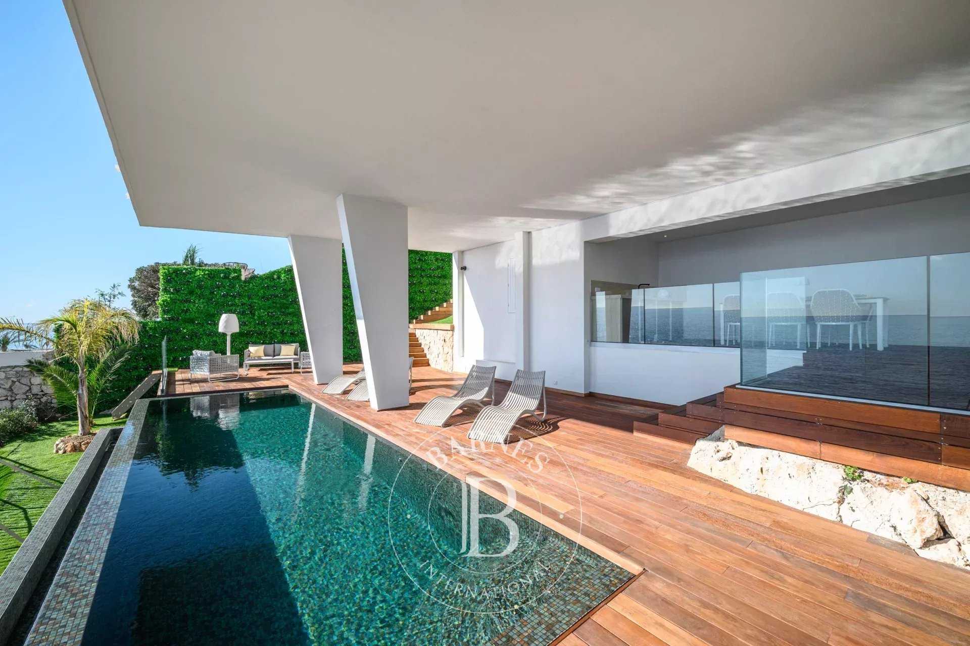 Villa Nice 06300  -  ref 82528598 (picture 1)