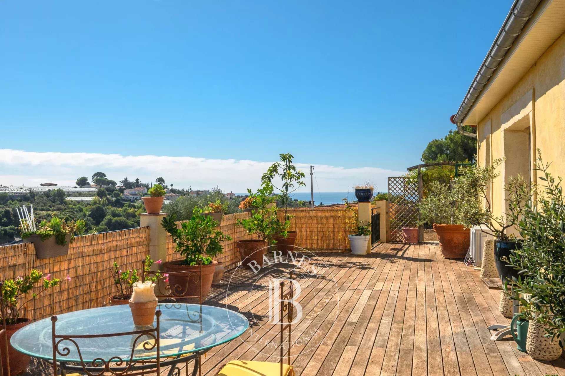 Maison Nice 06100  -  ref 86232316 (picture 2)
