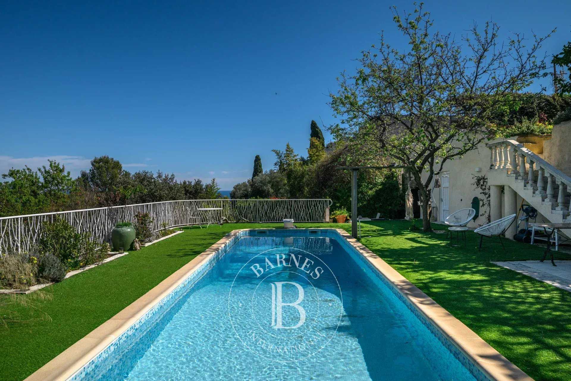 Villa Nice 06000  -  ref 86749772 (picture 2)