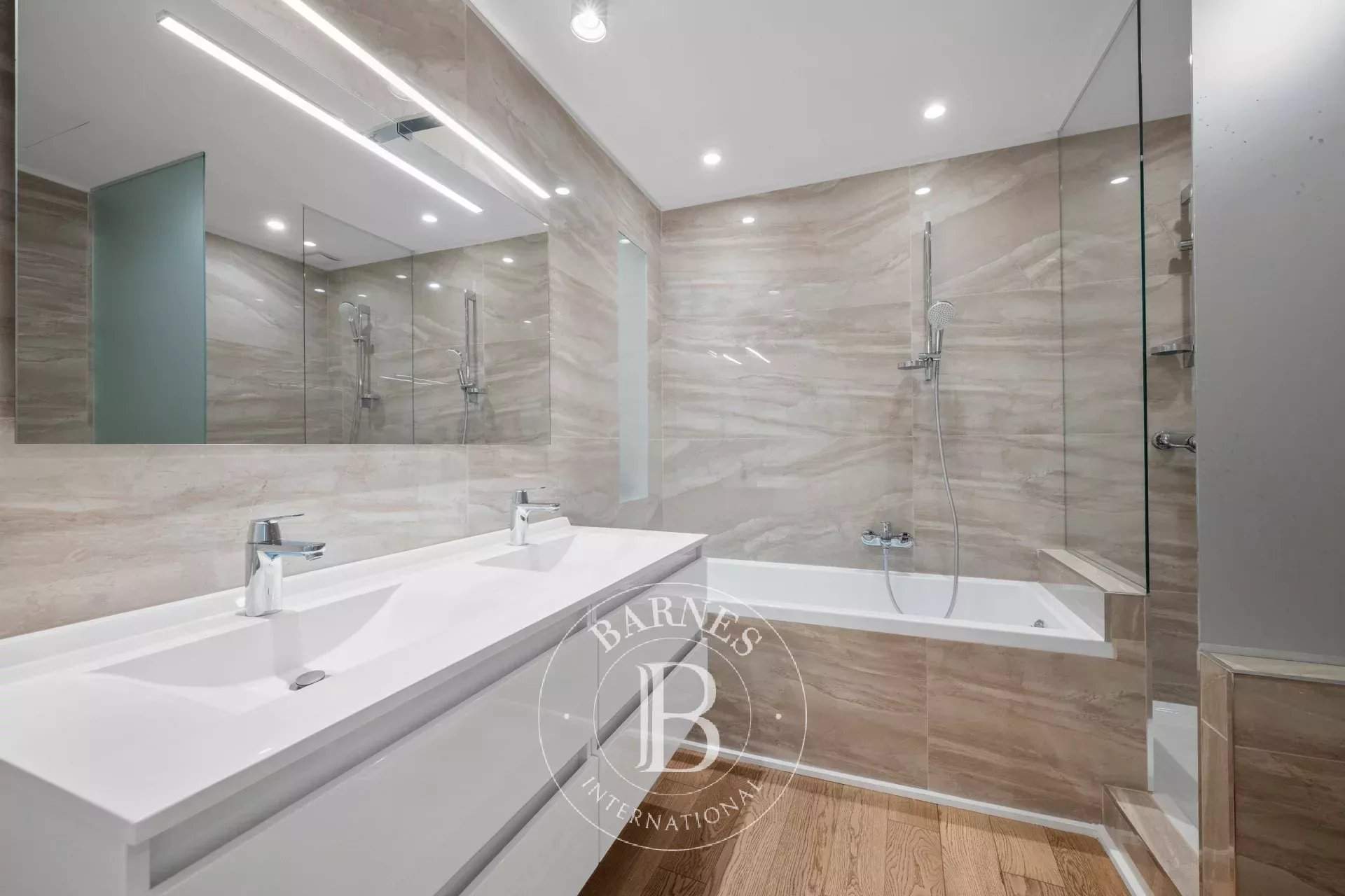 Nice  - Apartment 3 Bedrooms - picture 10