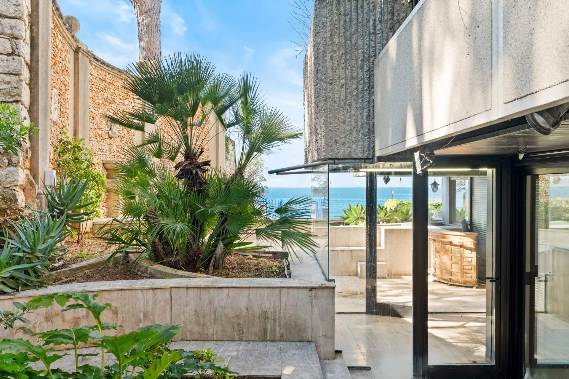 Nice  - Appartement 3 Pi&egrave;ces 2 Chambres - picture 2