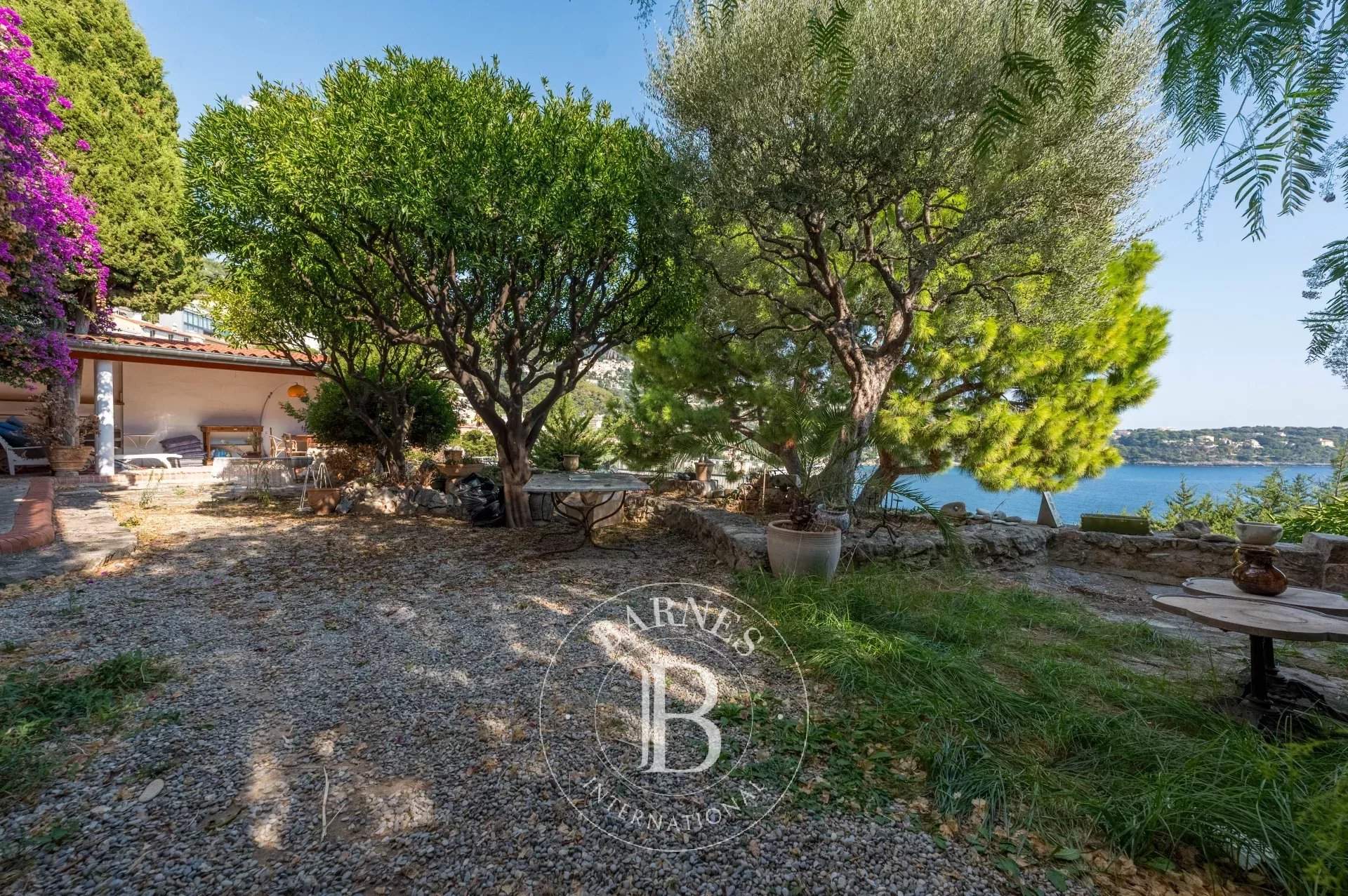 Roquebrune-Cap-Martin  - Villa 7 Pièces 4 Chambres - picture 12