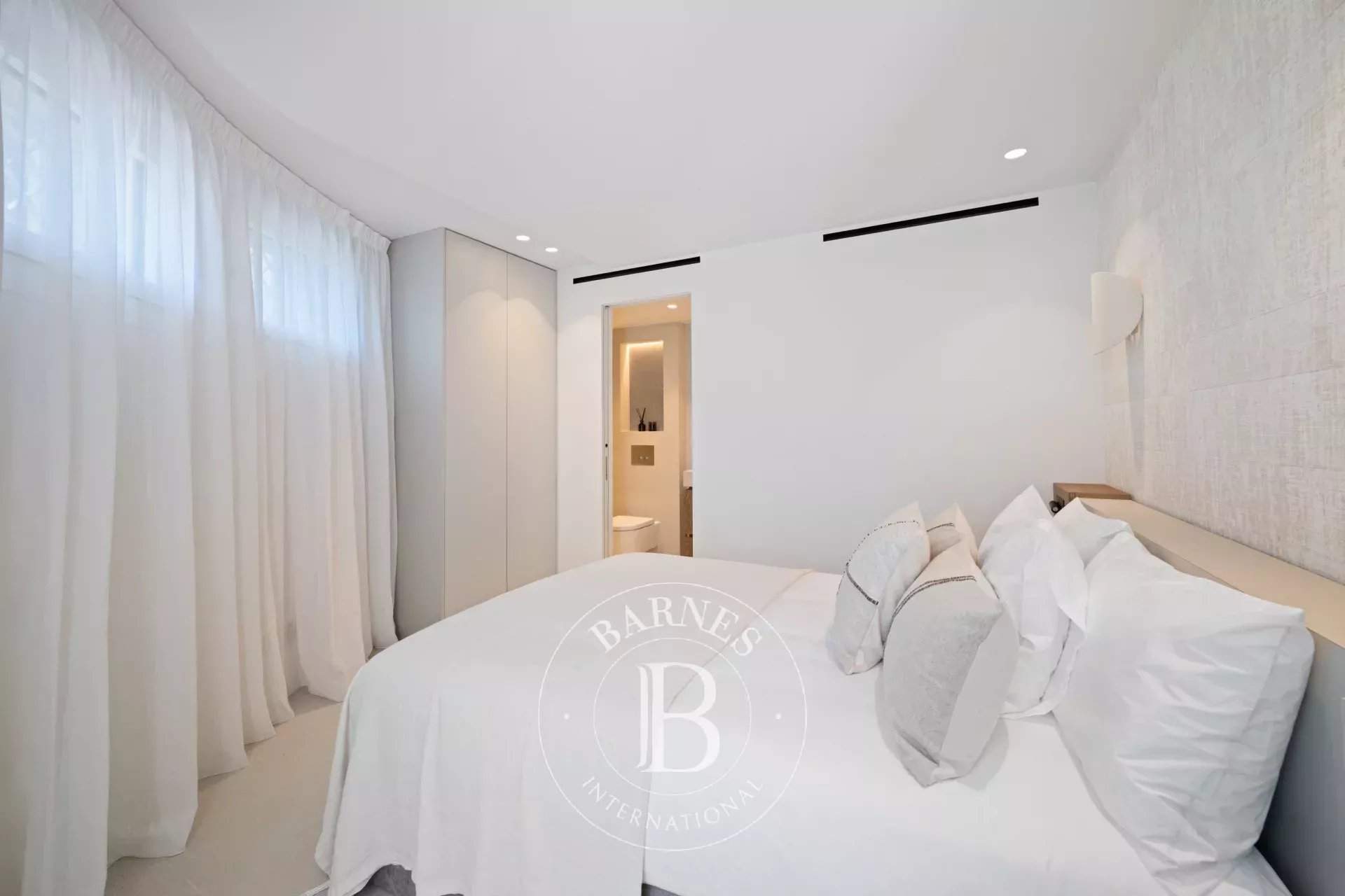 Nice  - Villa 5 Pièces 4 Chambres - picture 17
