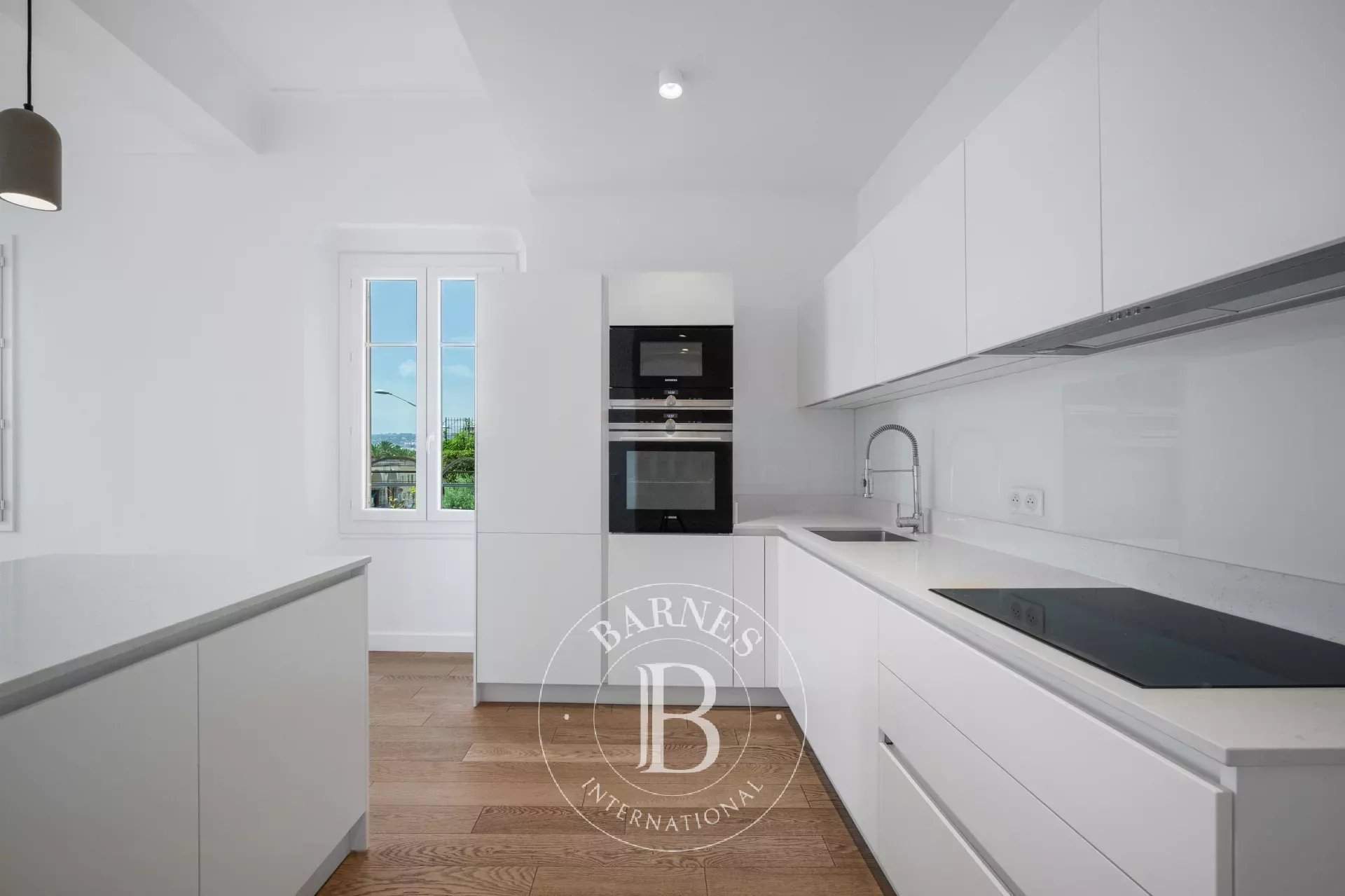 Nice  - Apartment 3 Bedrooms - picture 3