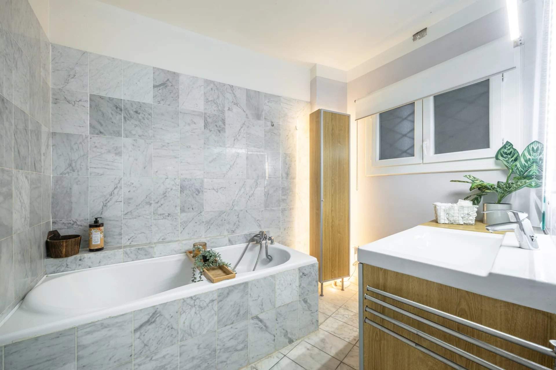 Nice  - Appartement 3 Pi&egrave;ces 2 Chambres - picture 17