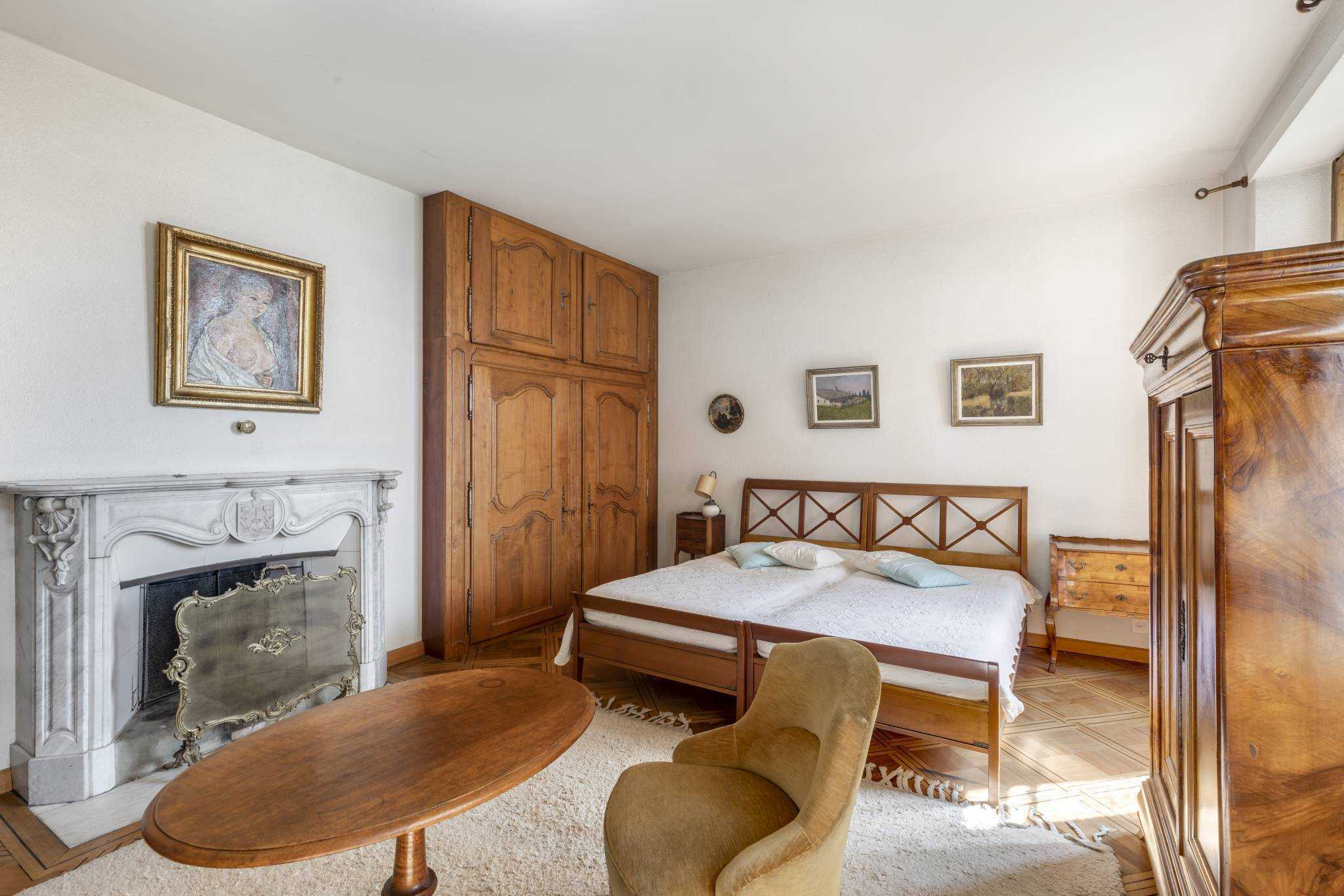 Neuchâtel  - House 6 Bedrooms