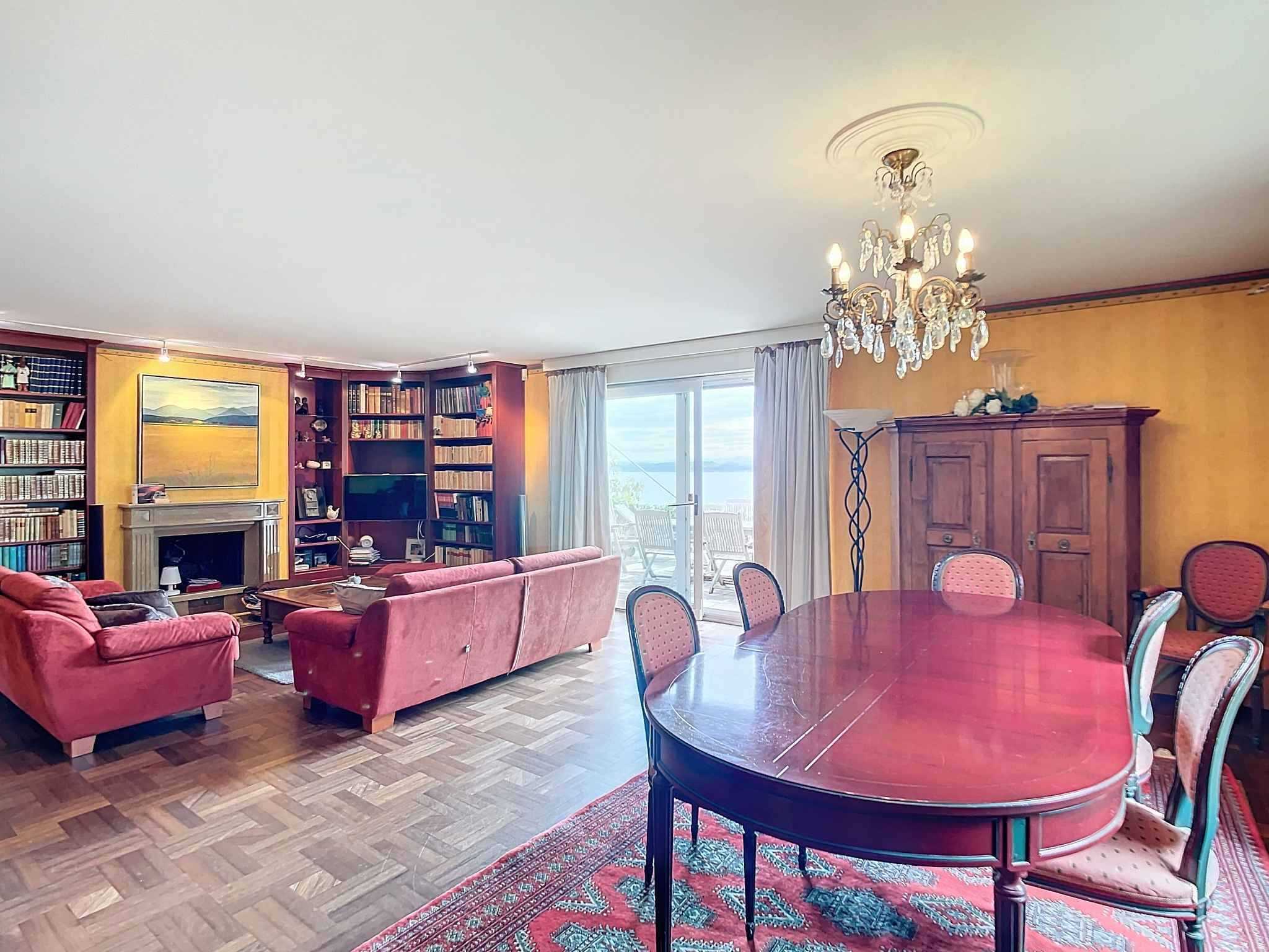 Cortaillod  - House 5 Bedrooms