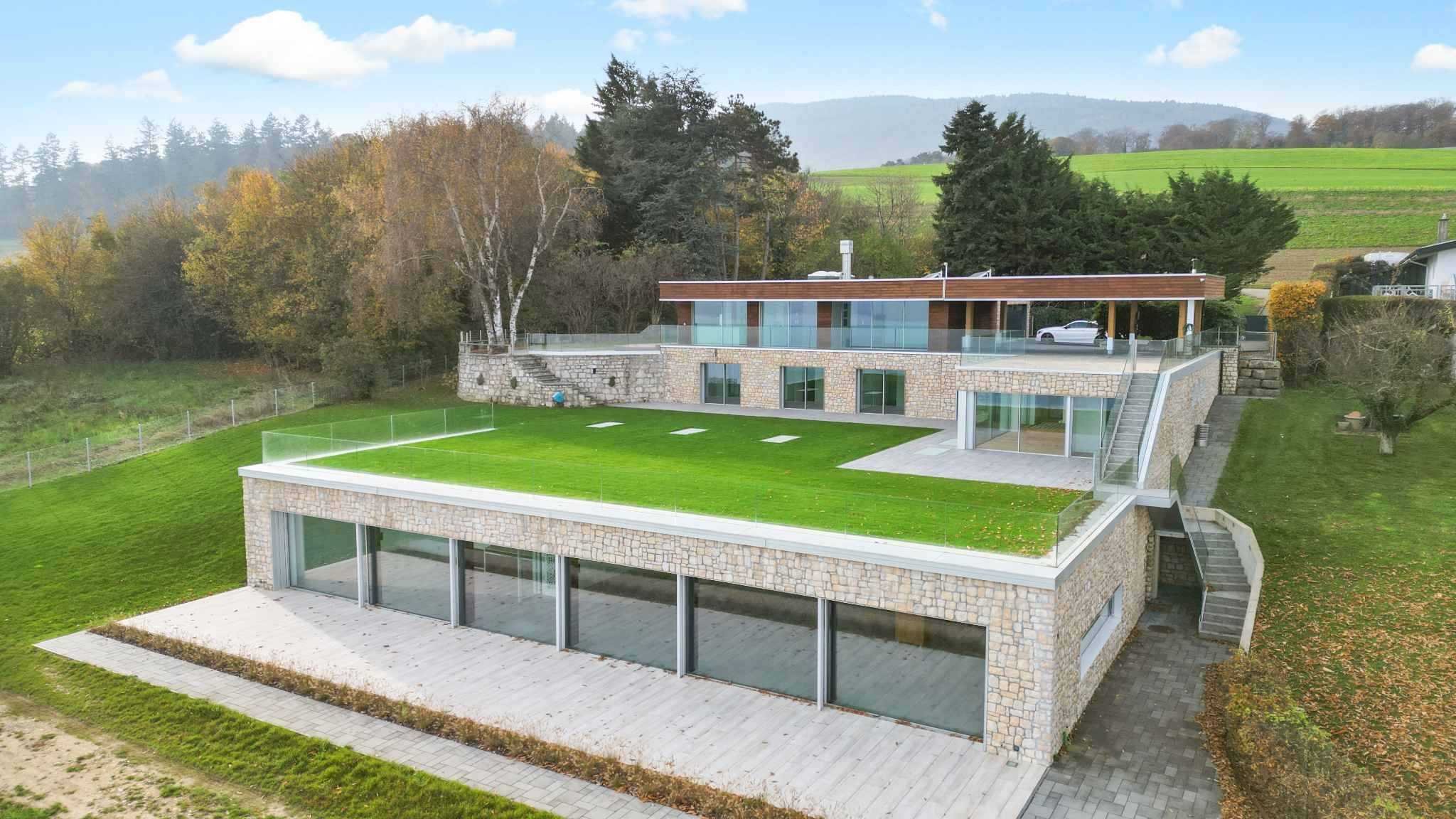 Vaumarcus  - House 7 Bedrooms