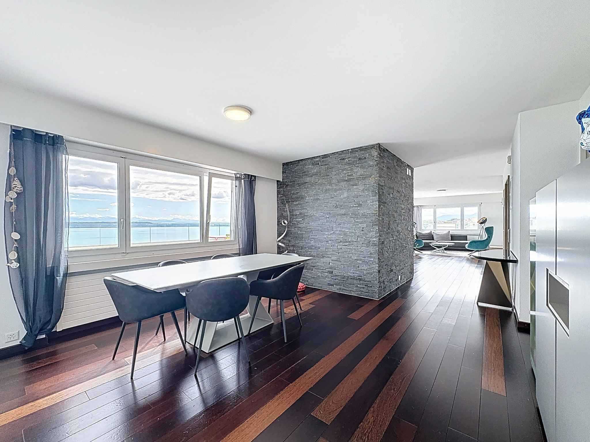 Neuchâtel  - Attic 4 Bedrooms