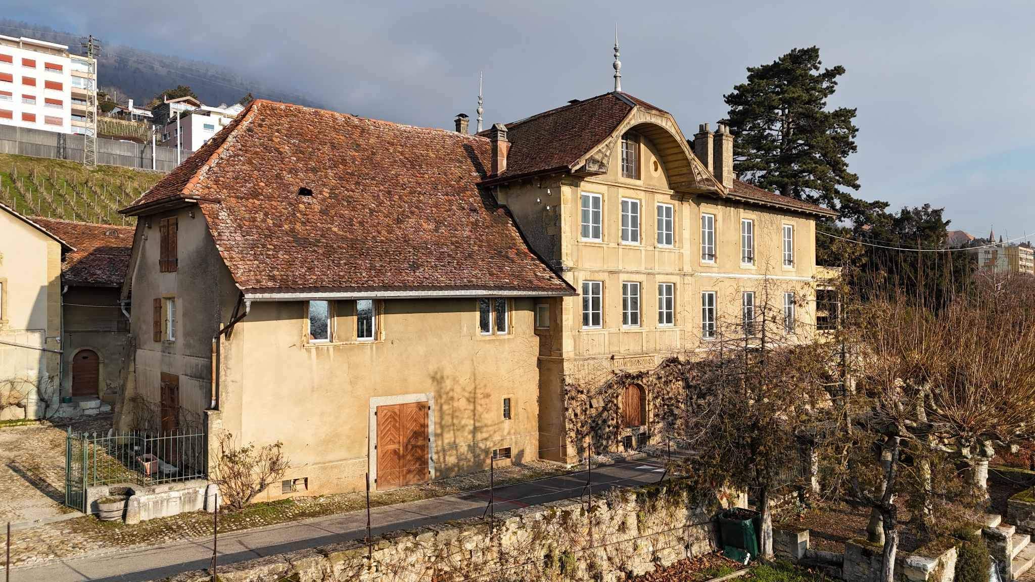 Hauterive NE  - House 9 Bedrooms - picture 12