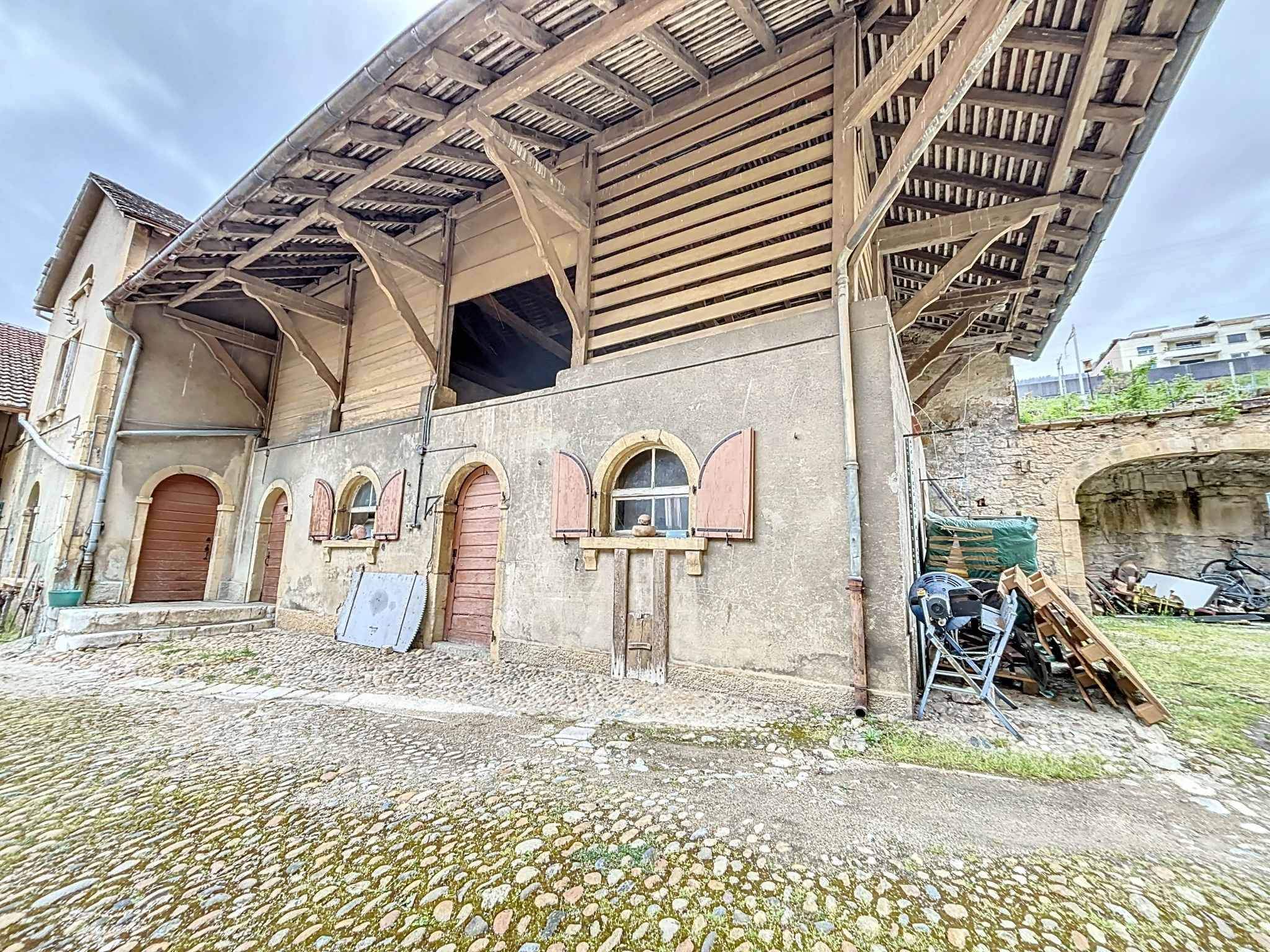 Hauterive NE  - House 9 Bedrooms - picture 16