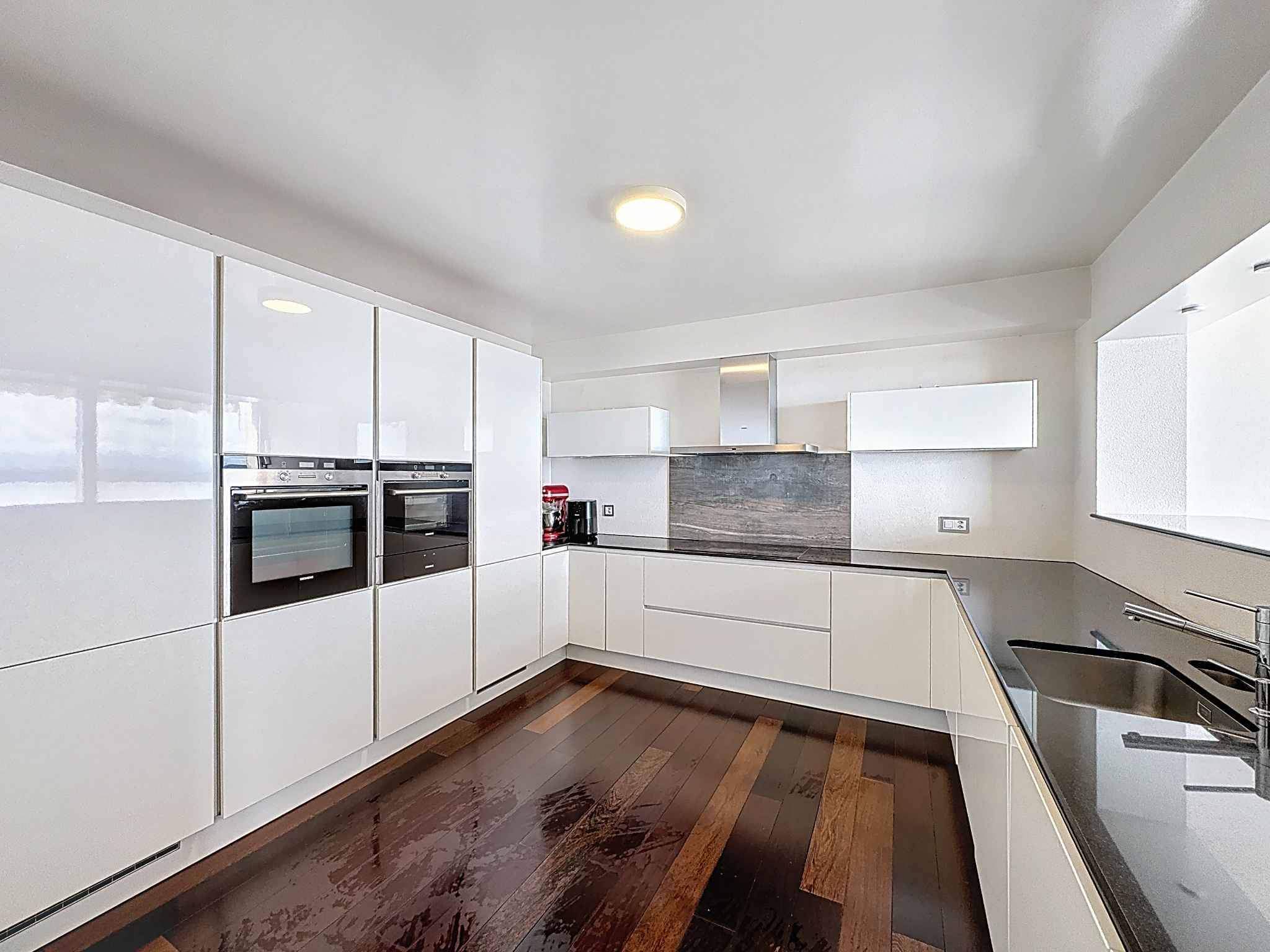 Neuchâtel  - Attic 4 Bedrooms - picture 2