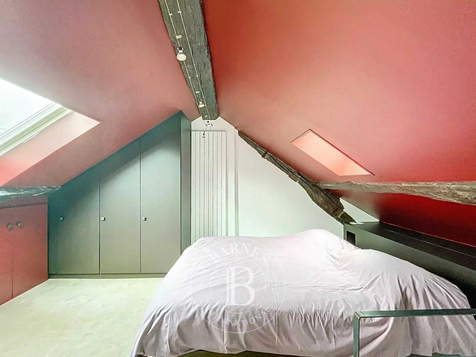 Paris  - Appartement 2 Pi&egrave;ces, 1 Chambre