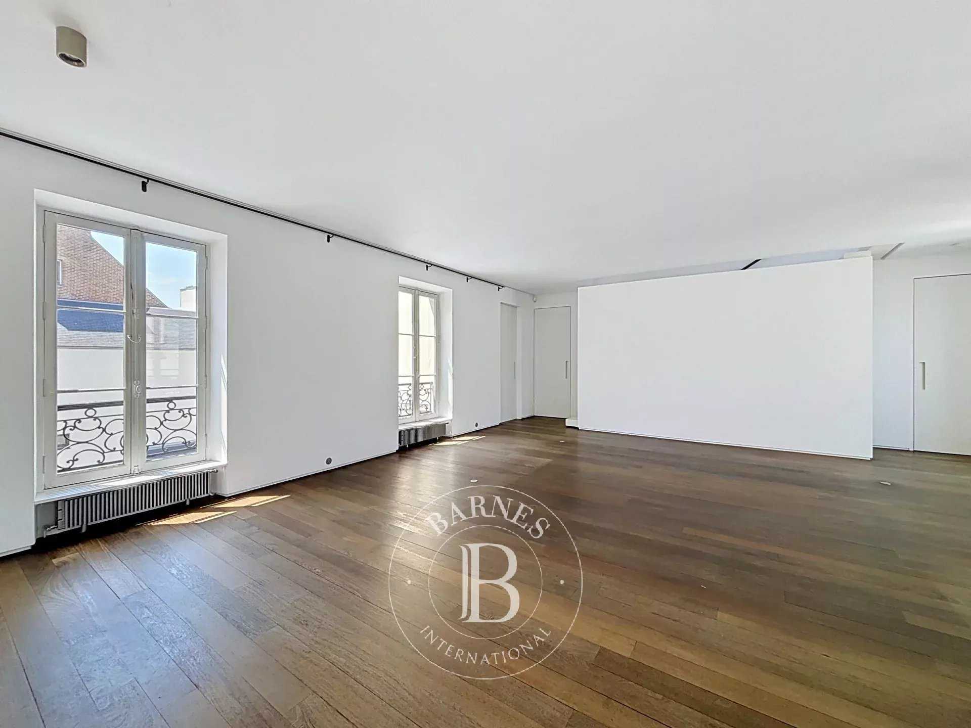 Paris  - Apartment 3 Bedrooms