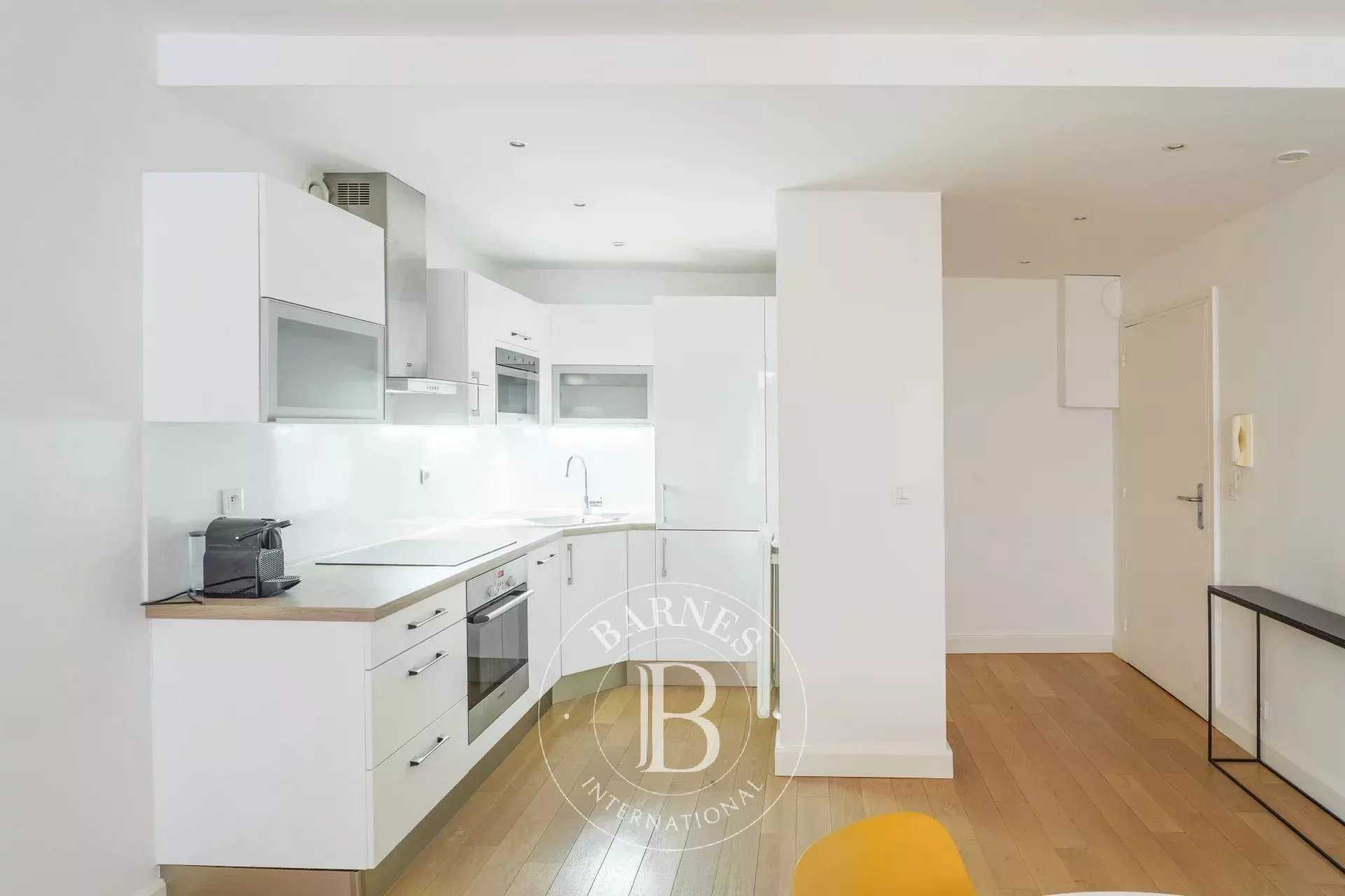 Paris  - Apartment 