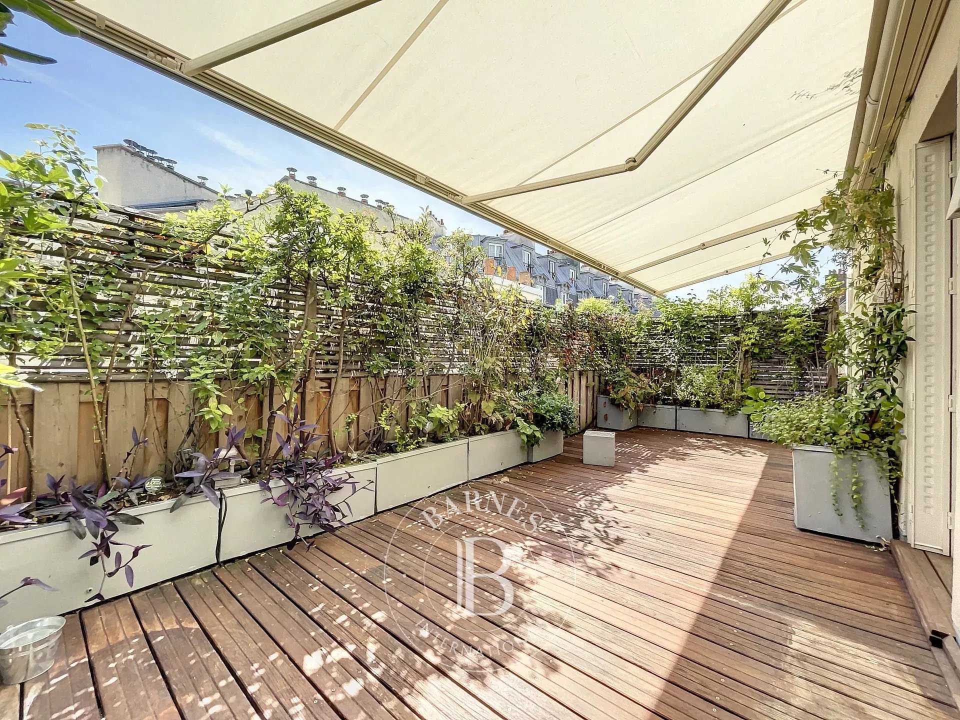 Paris  - Apartment 3 Bedrooms