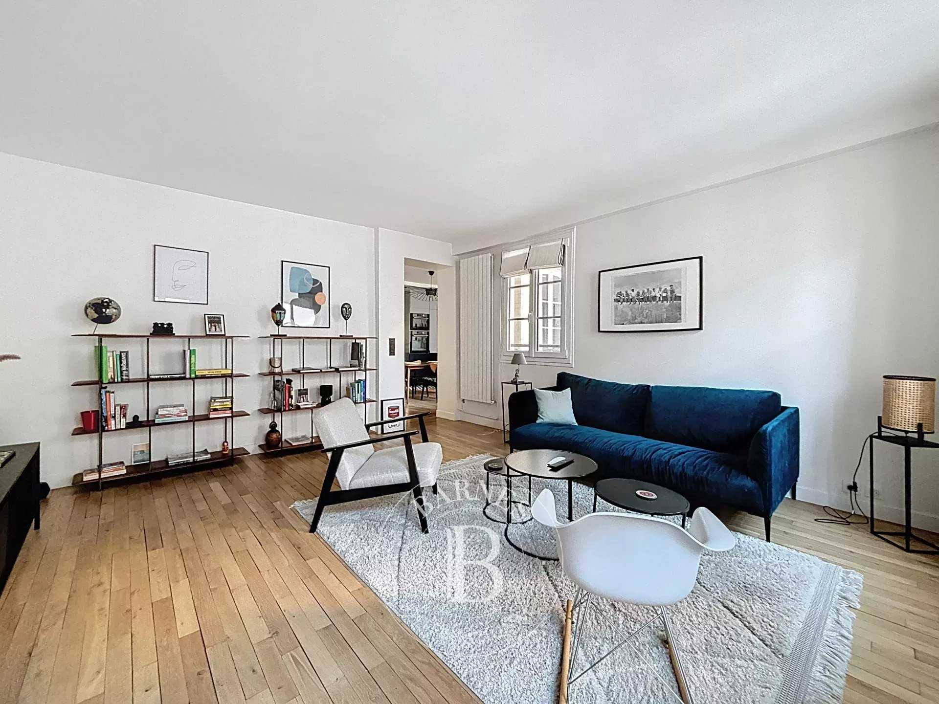 Paris  - Apartment 2 Bedrooms