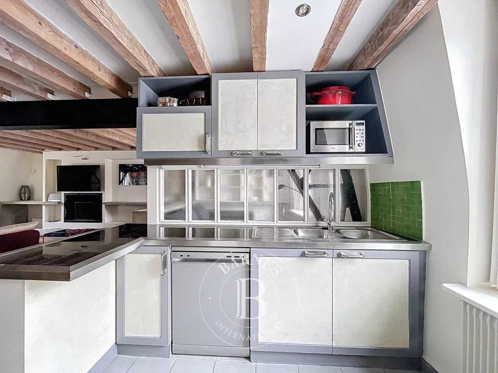 Paris  - Appartement 2 Pi&egrave;ces, 1 Chambre