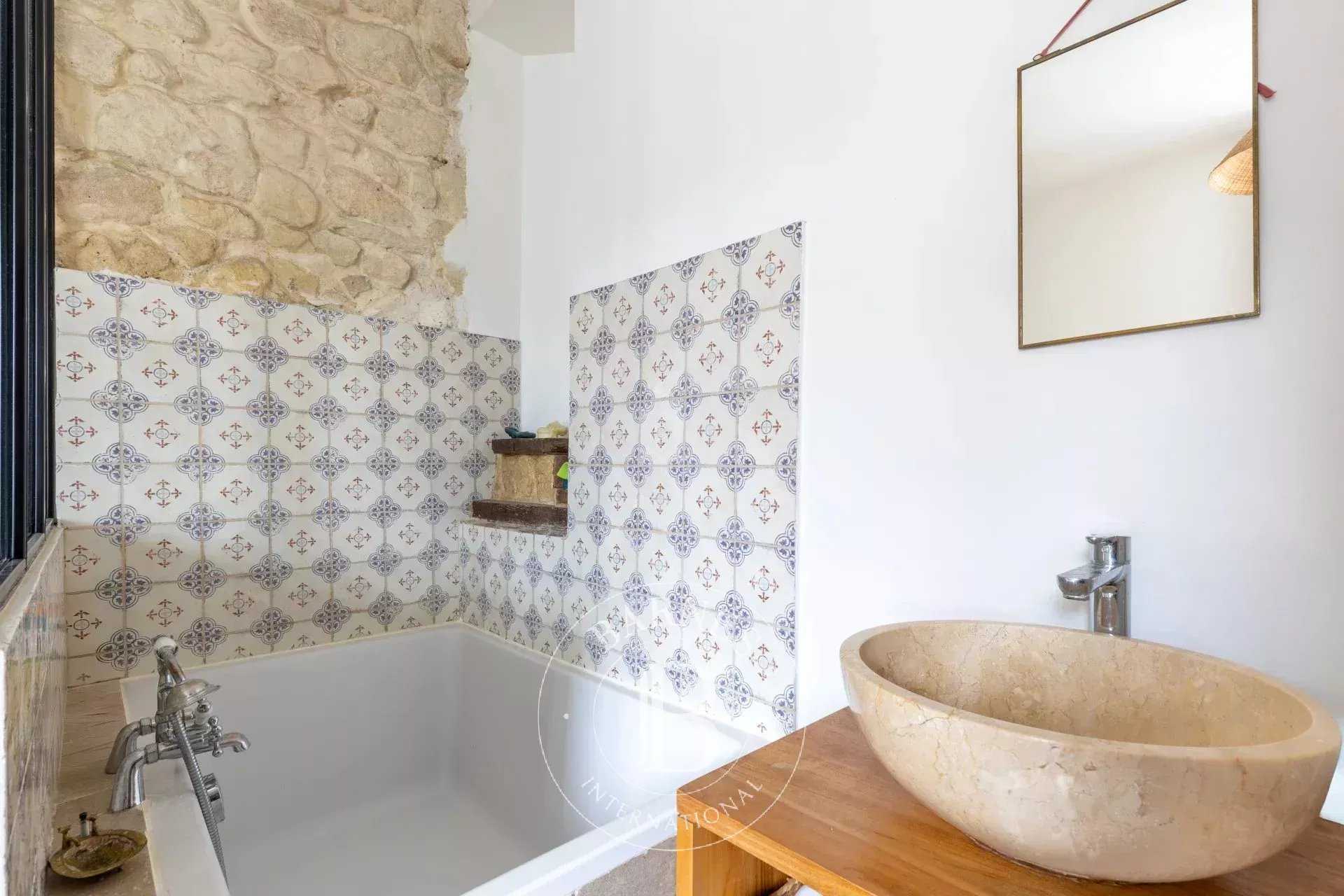 Paris  - Piso 2 Cuartos, 1 Habitacion