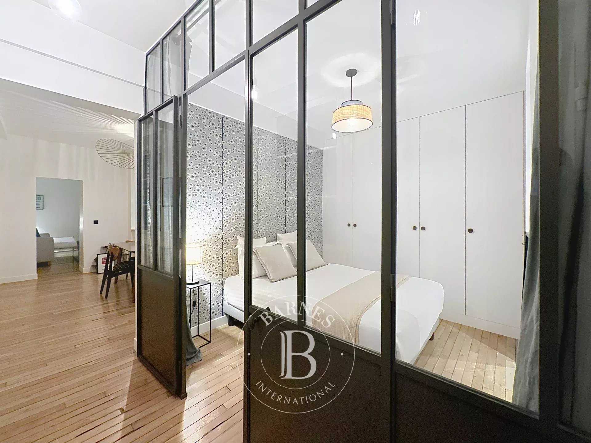 Paris  - Apartment 2 Bedrooms