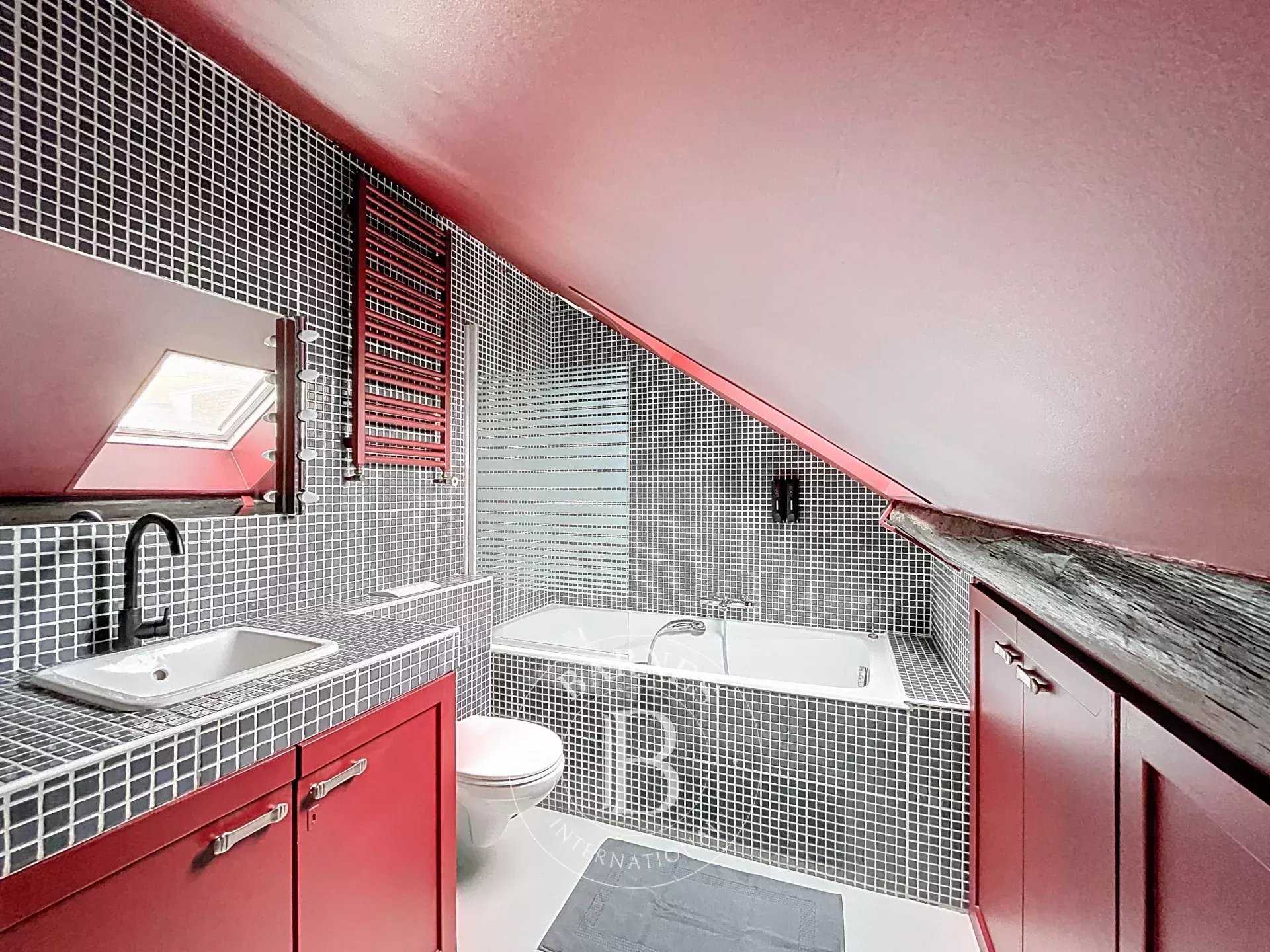 Paris  - Appartement 2 Pi&egrave;ces, 1 Chambre