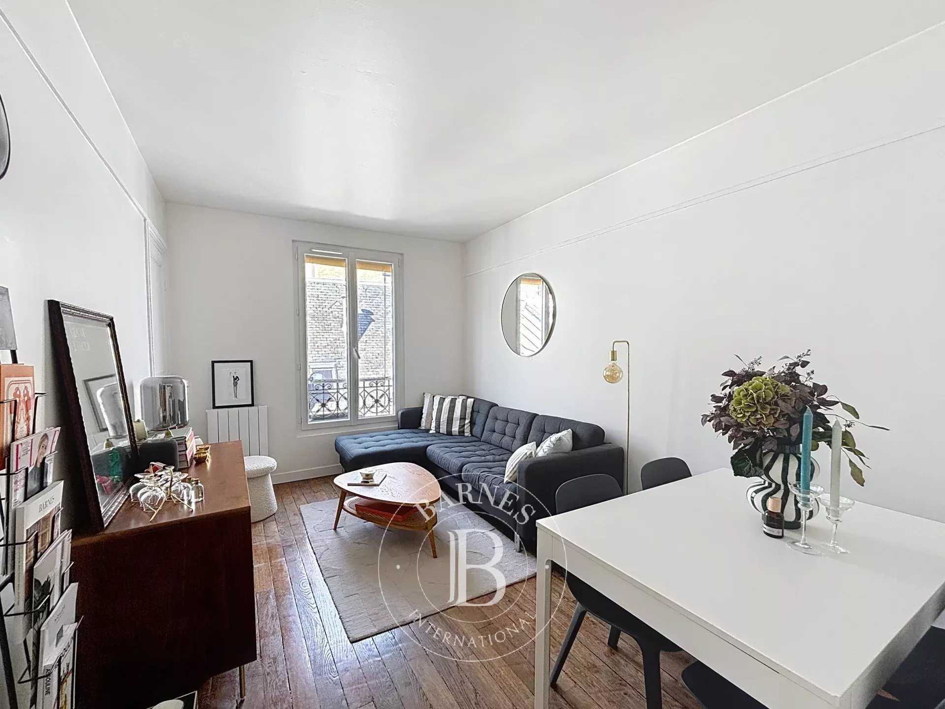 Paris  - Apartment 