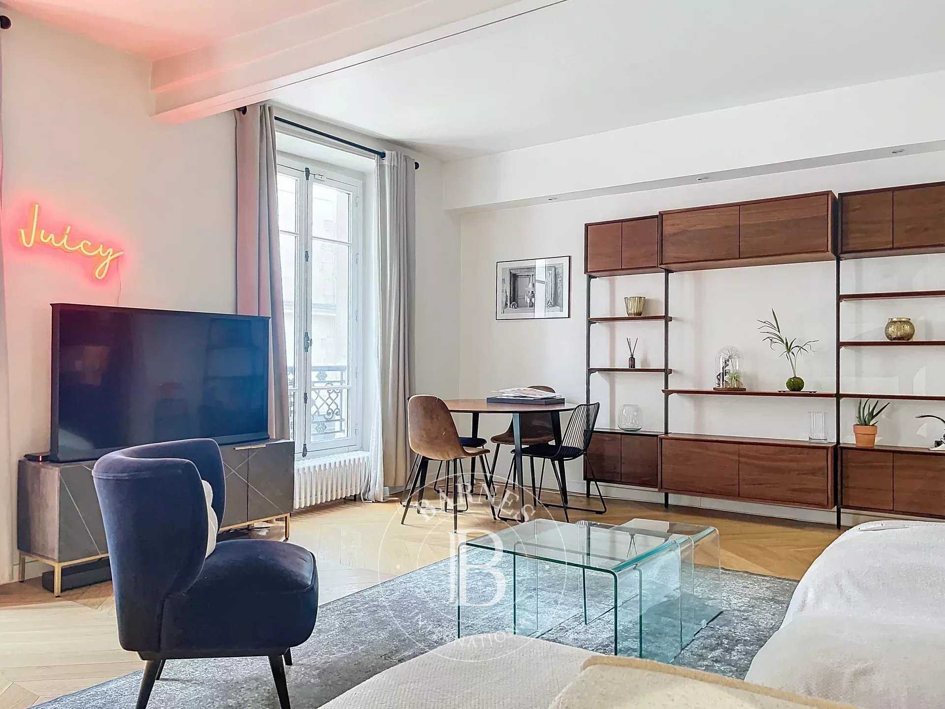 Apartment Paris 75004