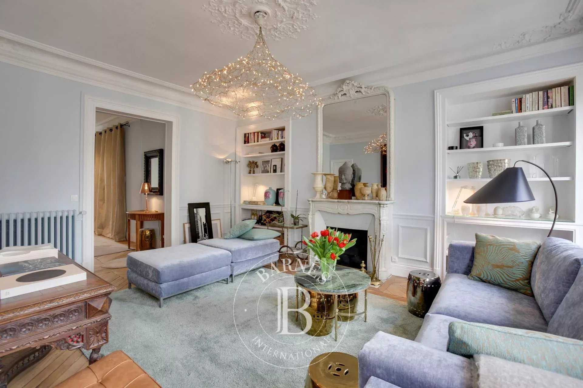 Paris  - Apartment 2 Bedrooms