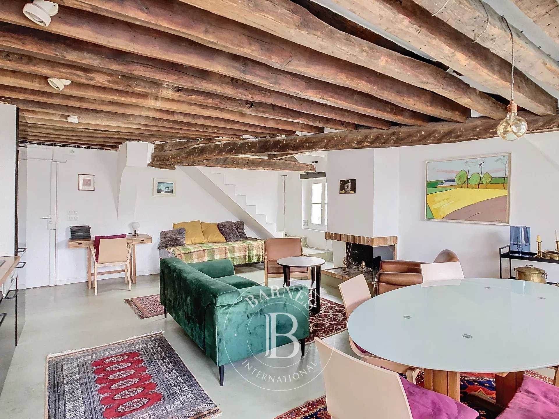 Apartment Paris 75004  -  ref 84744920 (picture 2)