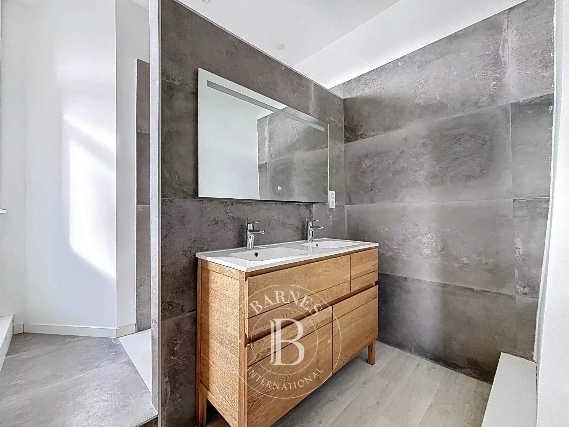 La Madeleine  - Piso 4 Cuartos 3 Habitaciones - picture 6