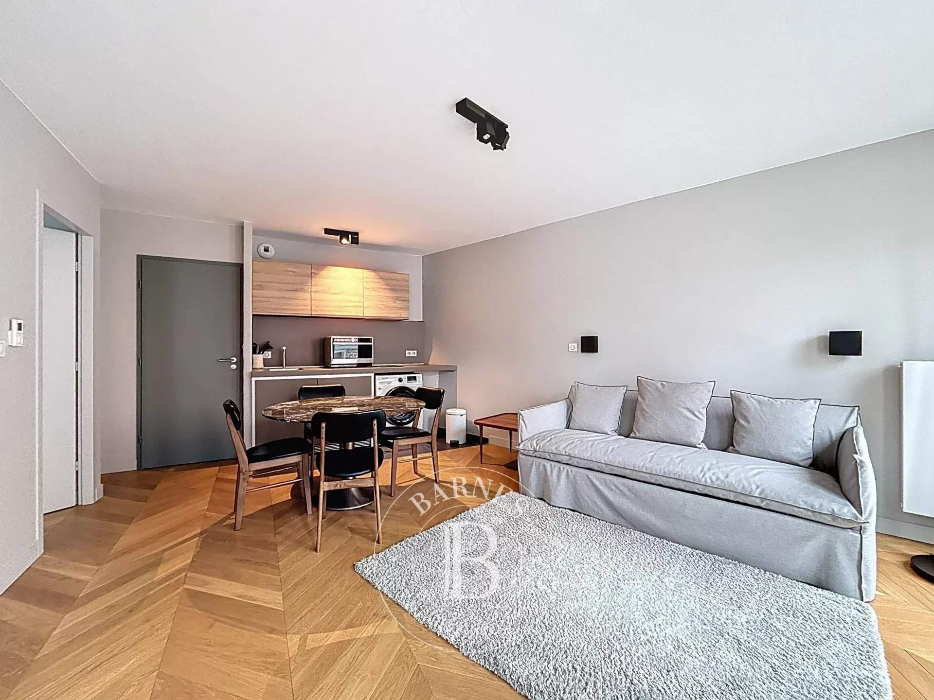 Lille  - Piso 2 Cuartos, 1 Habitacion - picture 1