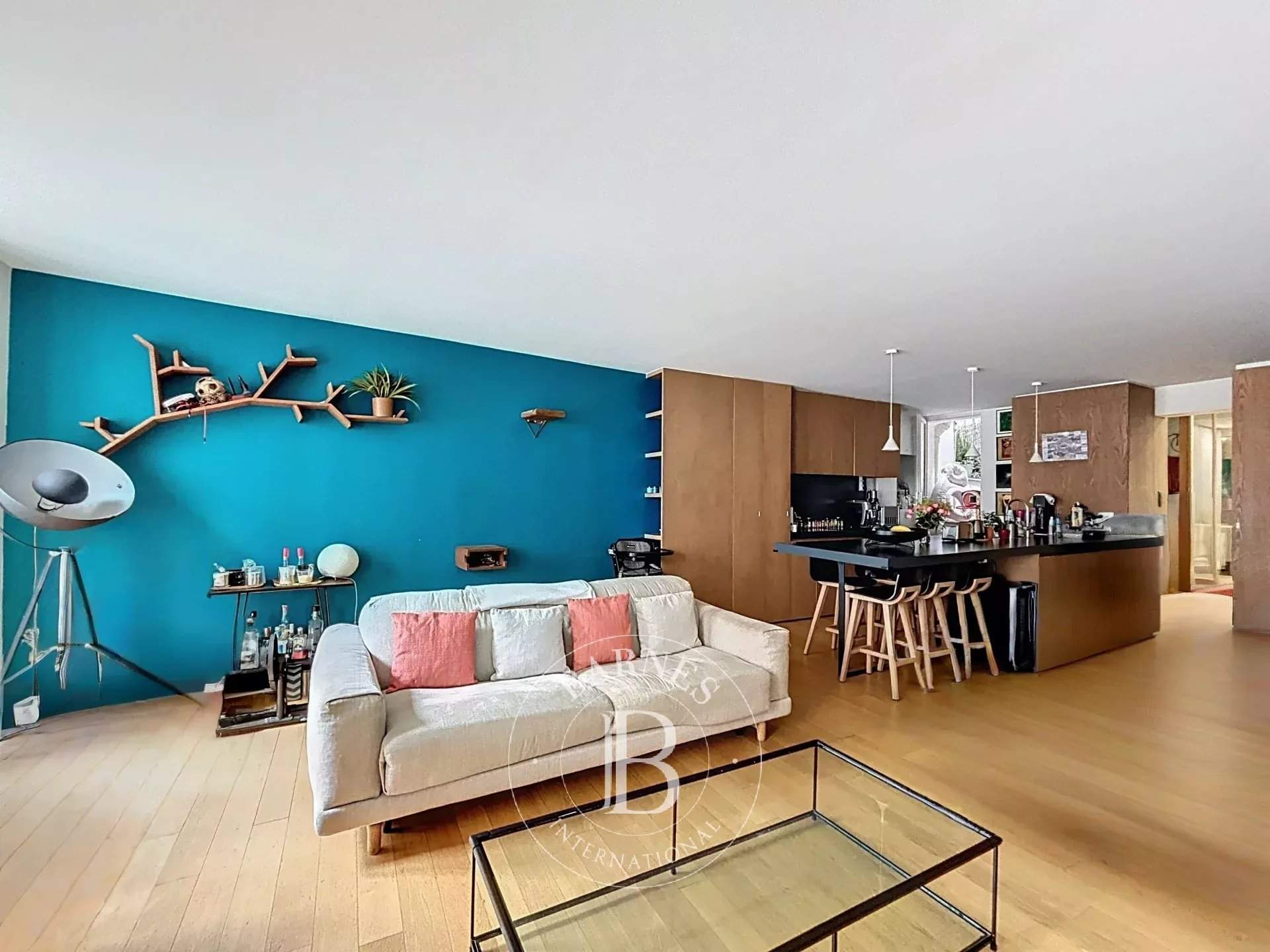 Paris  - Apartment  - picture 1