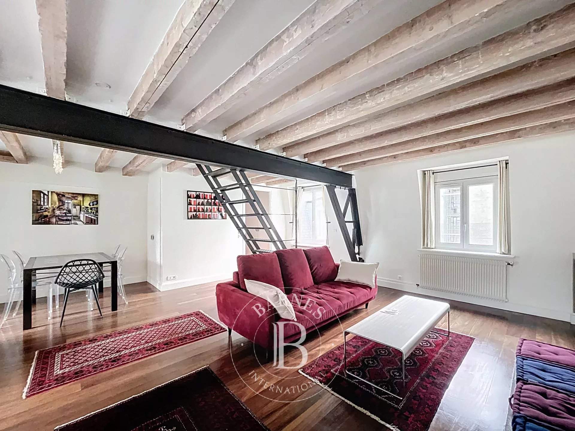 Paris  - Appartement 2 Pi&egrave;ces, 1 Chambre - picture 2