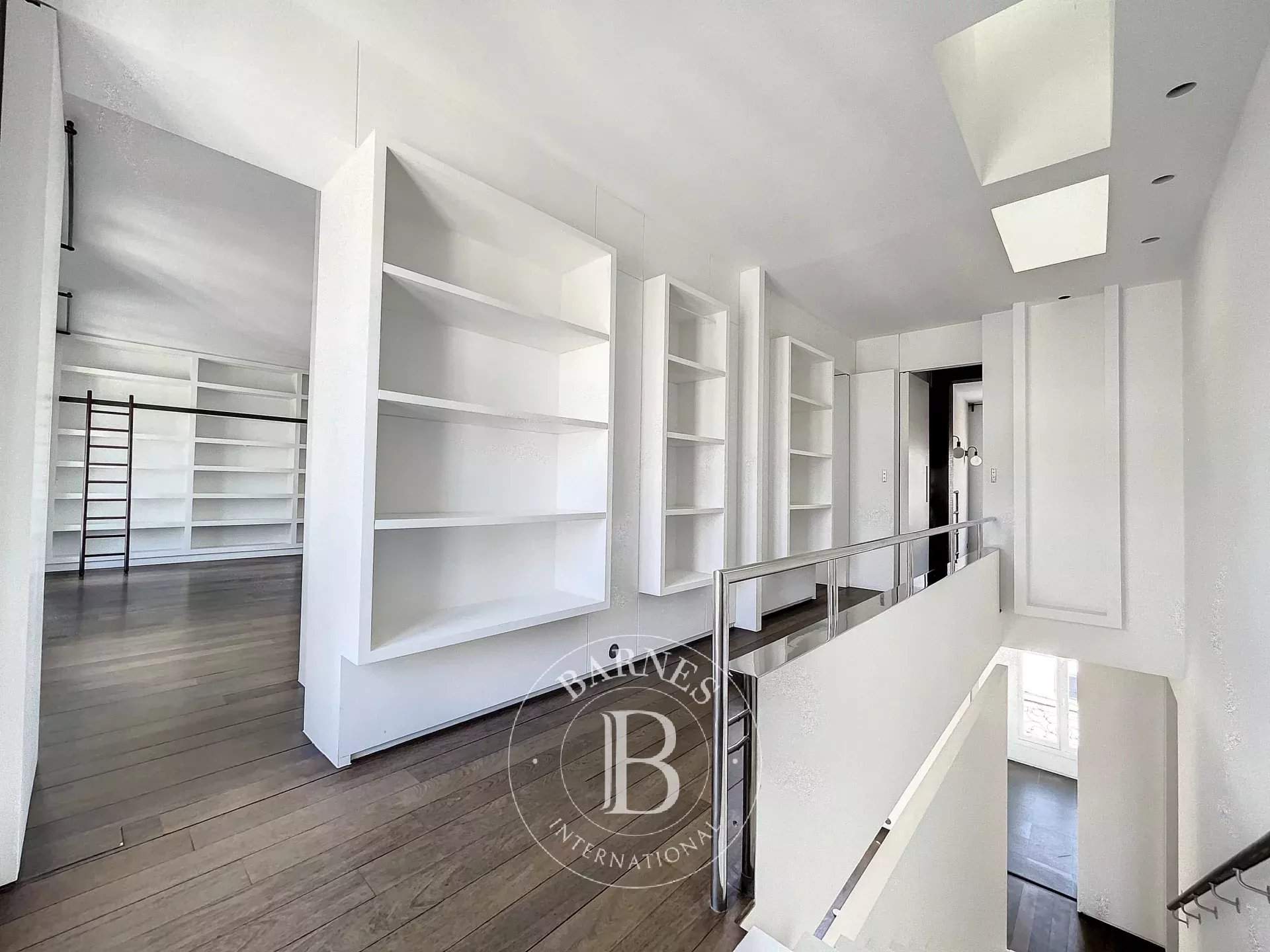 Paris  - Apartment 3 Bedrooms - picture 15