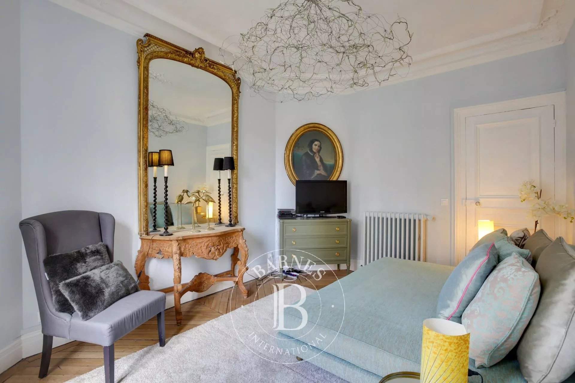 Paris  - Apartment 2 Bedrooms - picture 9